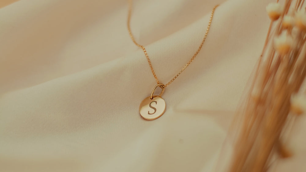 The Rise of Symbolic and Personalized Jewelry