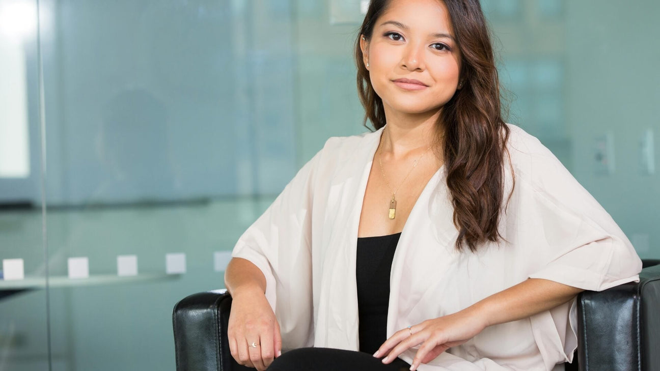 Should I Wear Jewelry to an Interview?