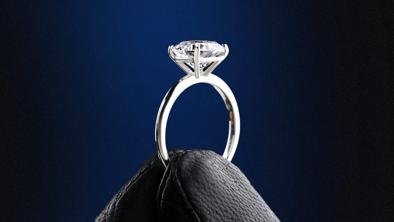 What Are the Signs That a Ring’s Prongs Need to Be Replaced or Tightened?