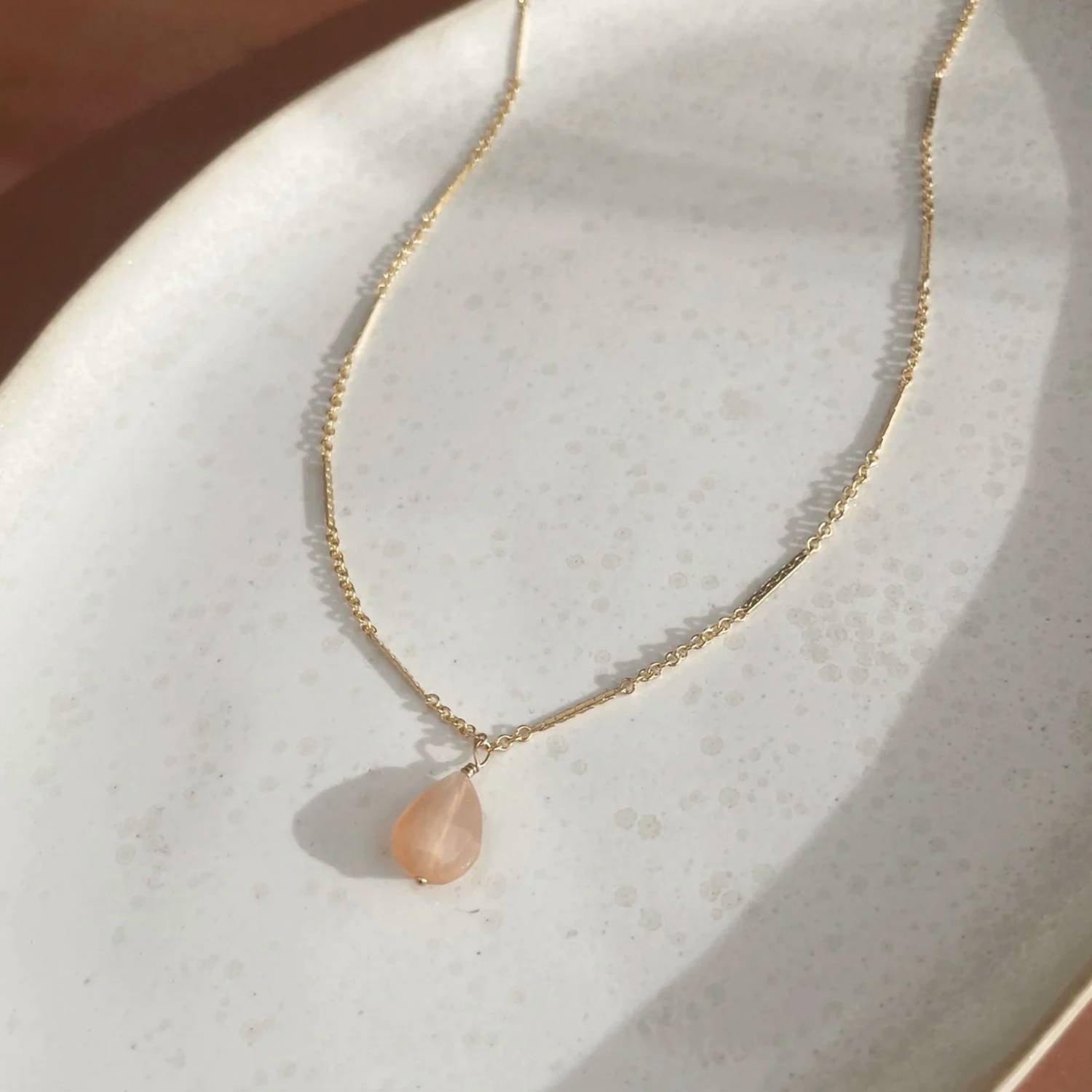 Mila Necklace In Gold