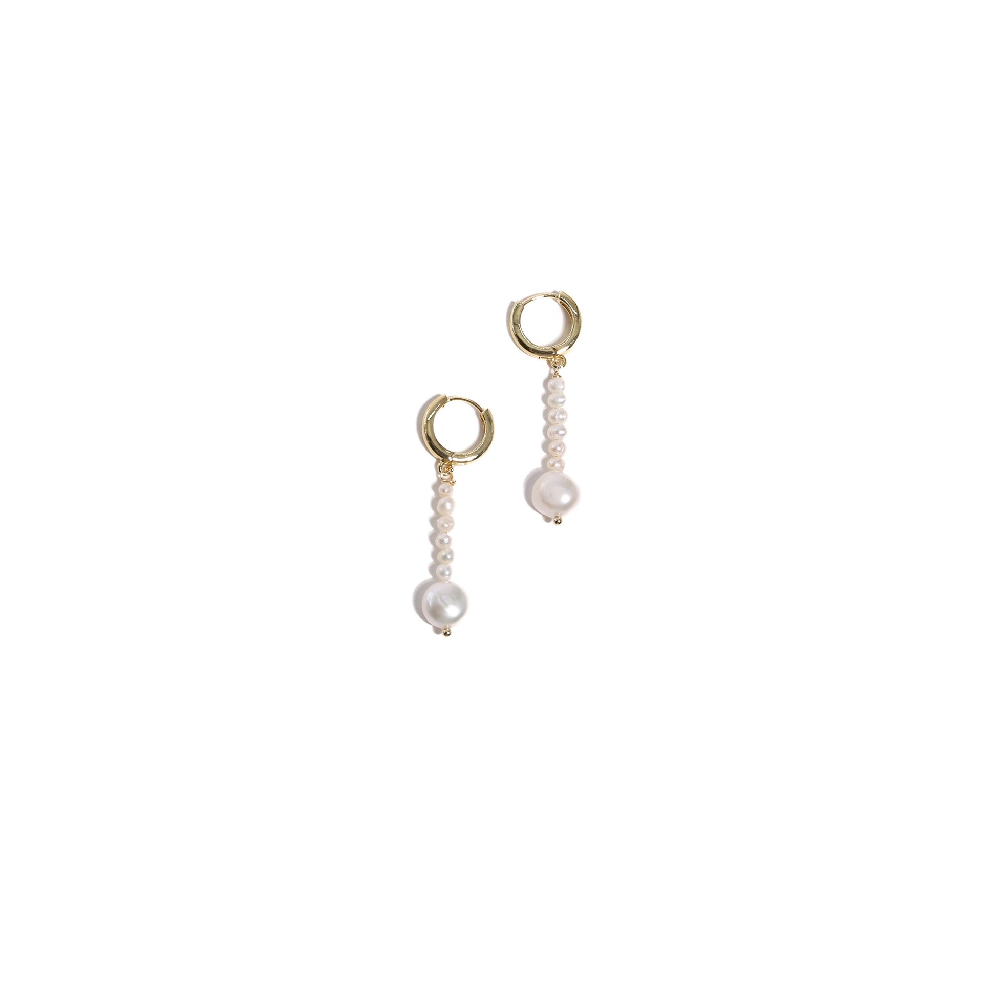 Kylie Pearl Earrings