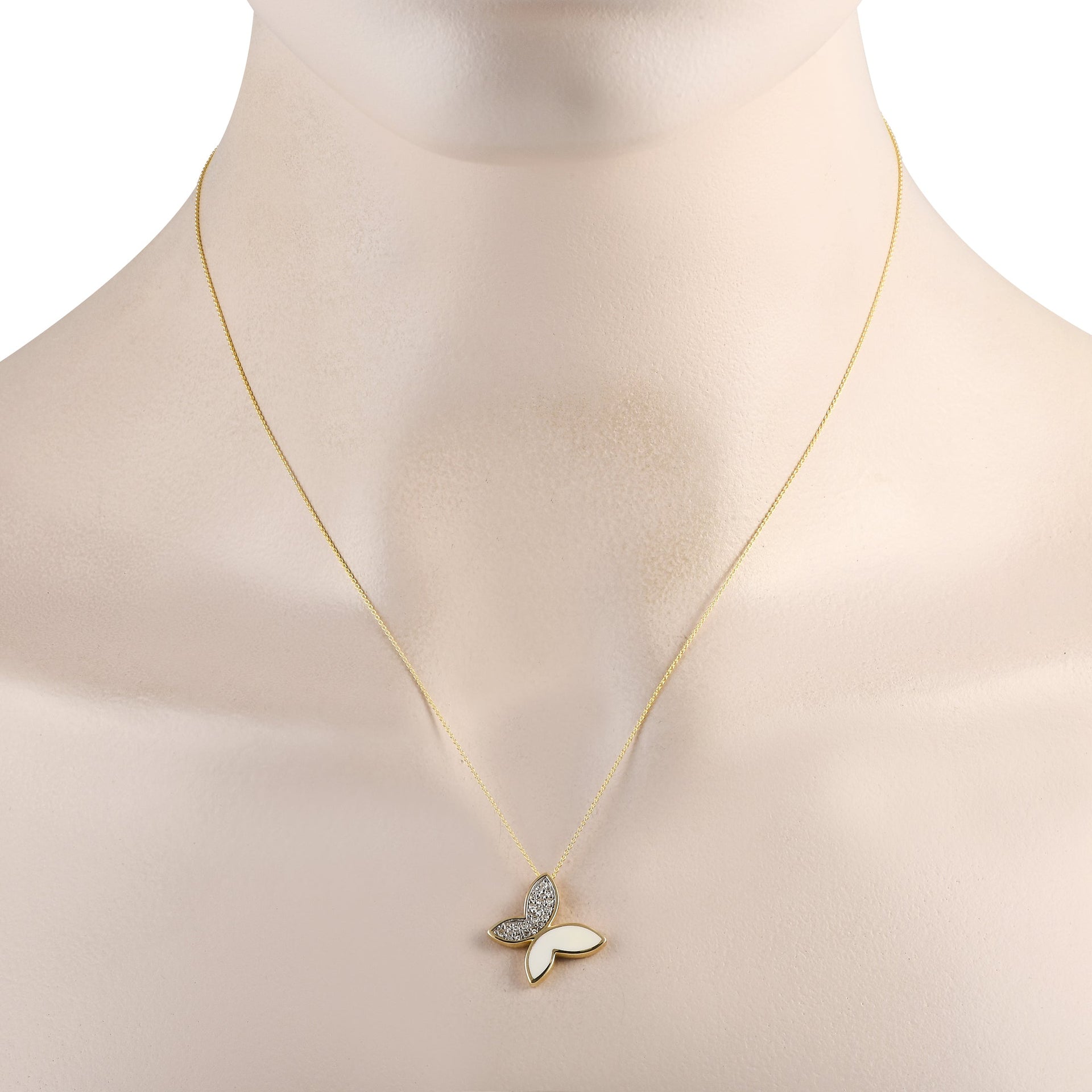 LB Exclusive 14K Yellow Gold 0.15ct Diamond Butterfly Pendant Necklace PN15064W