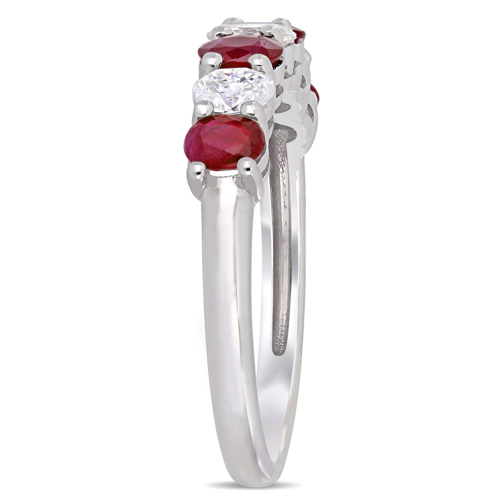 Mimi & Max 4/5ct TGW Oval Ruby 1/2ct TW Oval Diamond Semi-eternity Band 14k White Gold