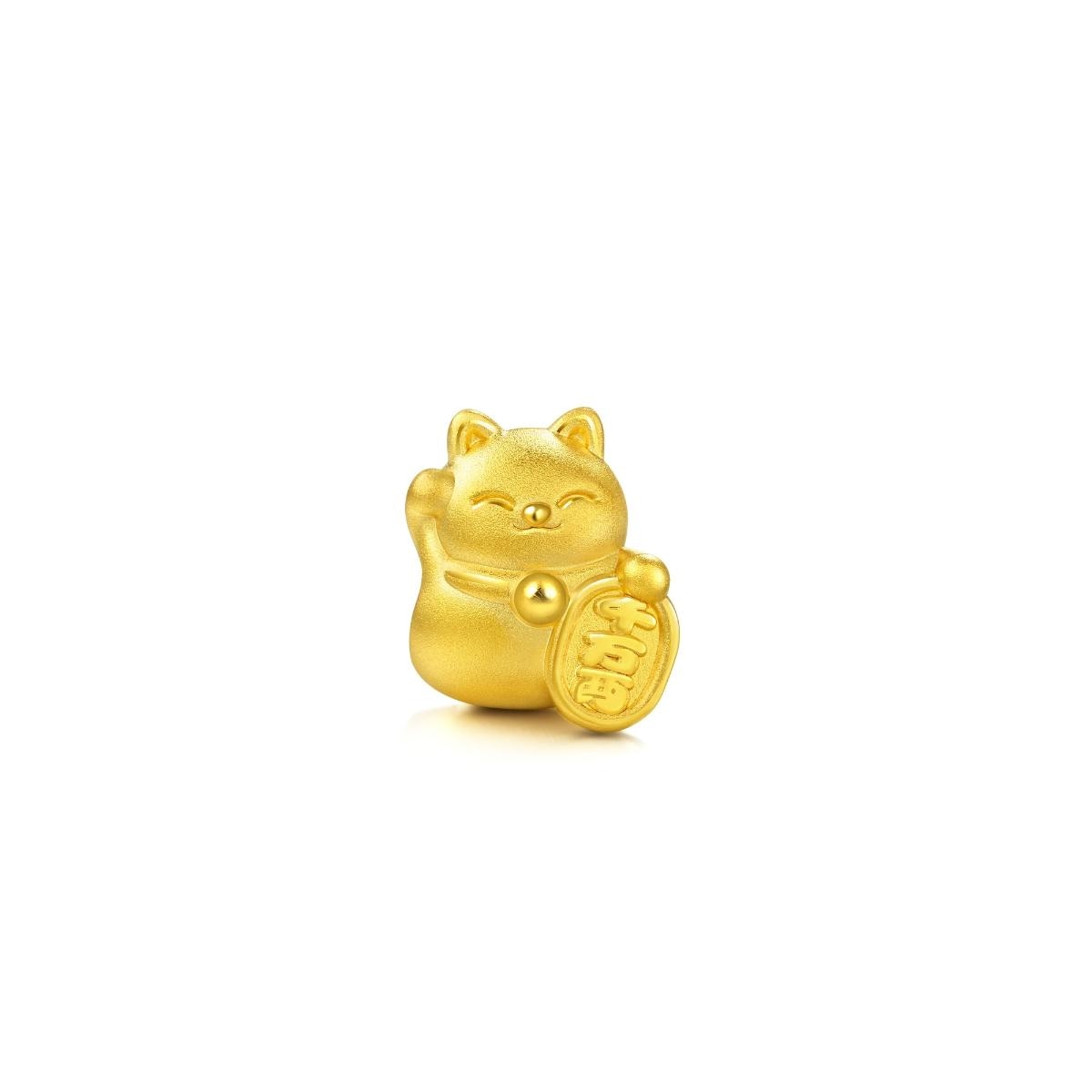 wonderland-gold-lucky-cat-charm-chow-sang-sang