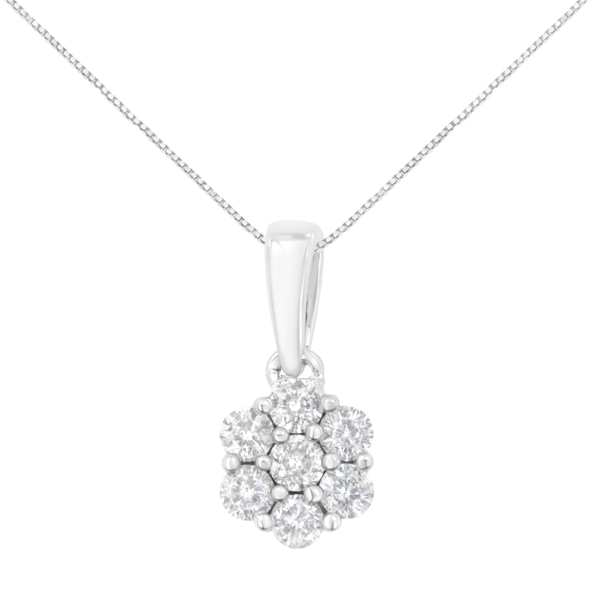14K White Gold 1/2 cttw Prong Set Round-Cut Diamond 7 Stone Floral Cluster 18' Pendant Necklace (H-I Color, I1-I2 Clarity)