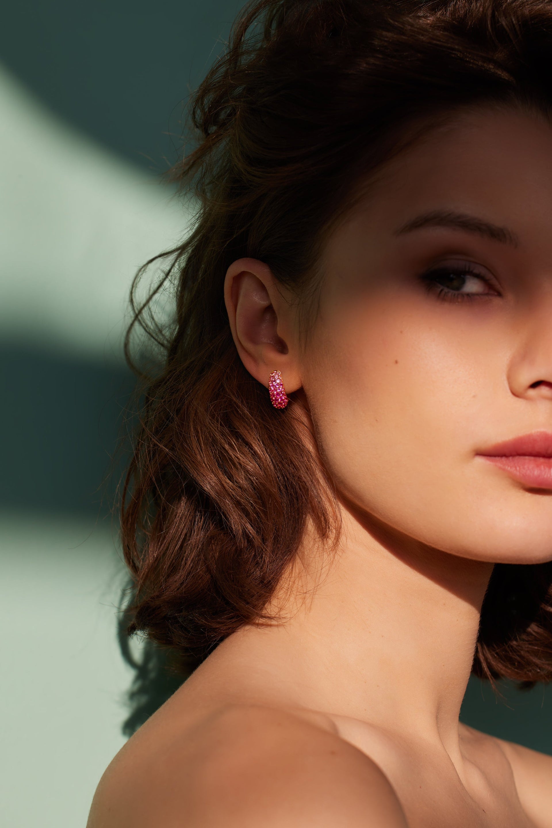 Holly Hug Earring - Flamingo