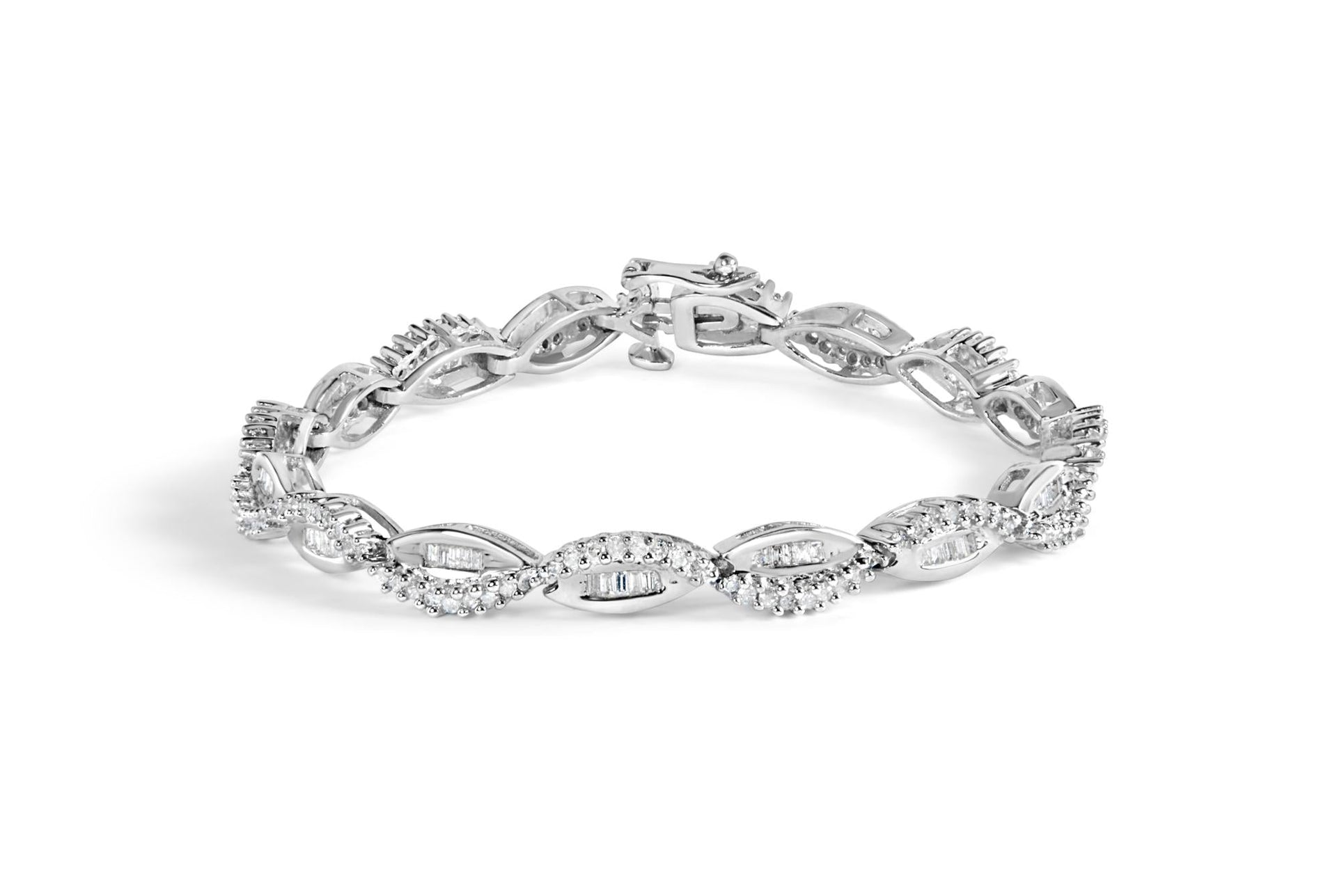 14K White Gold 2.00 Cttw Diamond Swirl and Pear Shape Link Bracelet (I-J Color, I2-I3 Clarity) - 7'