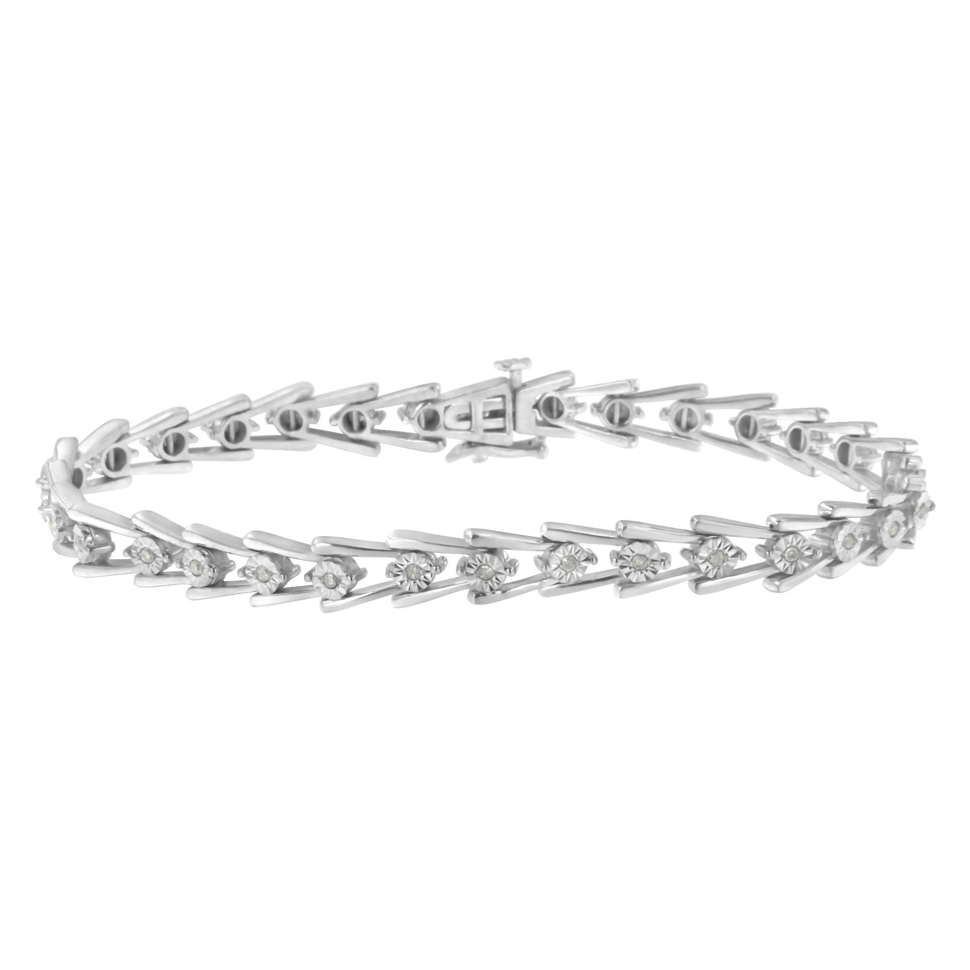 .925 Sterling Silver 1/4 cttw Miracle Set Diamond Sleek and Open 'V'Bracelet (I-J Color, I3 Clarity) -7.5'