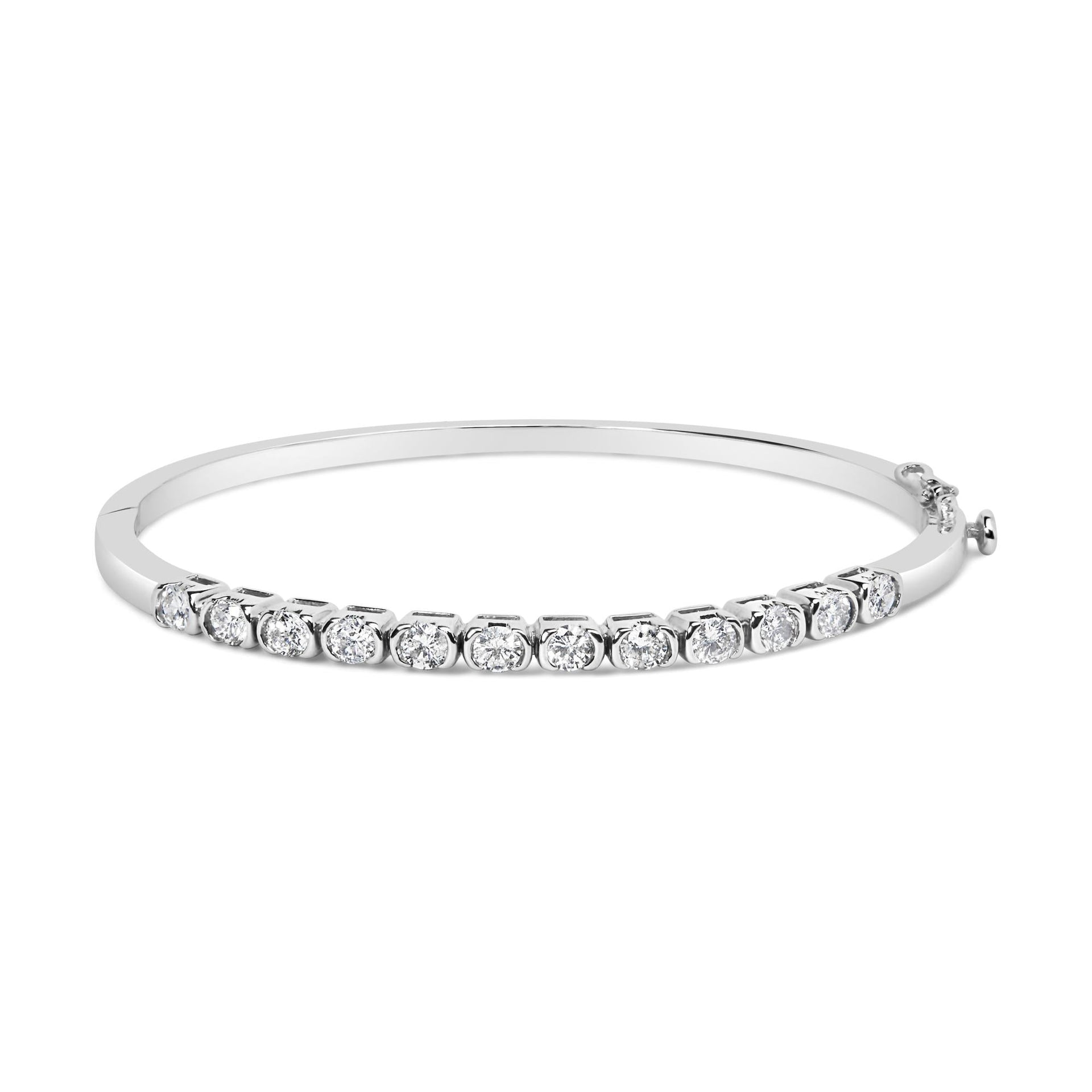 14K White Gold 1 7/8 Cttw Semi Bezel Set Diamond Floral Cluster Bangle Bracelet (H-I Color, SI1-SI2 Clarity) - Fits wrists up to 7.25' Inches