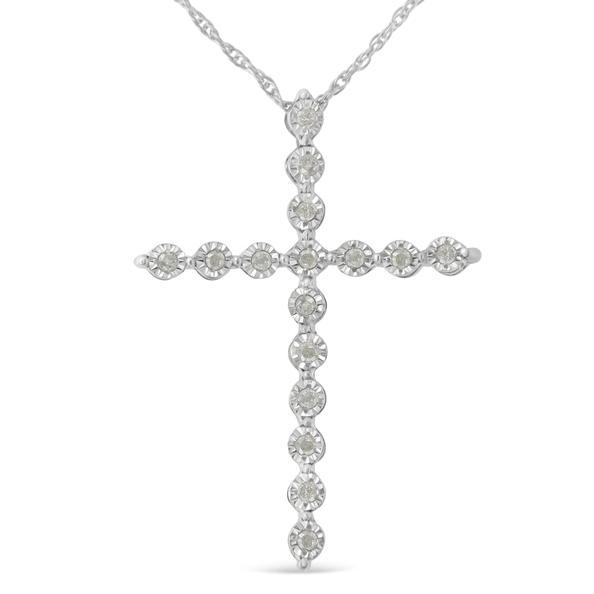 .925 Sterling Silver 1/6 Cttw Brilliant-Cut Diamond Miracle-Set Shared Prong Cross 18' Pendant Necklace (I-J Color, I2-I3 Clarity)