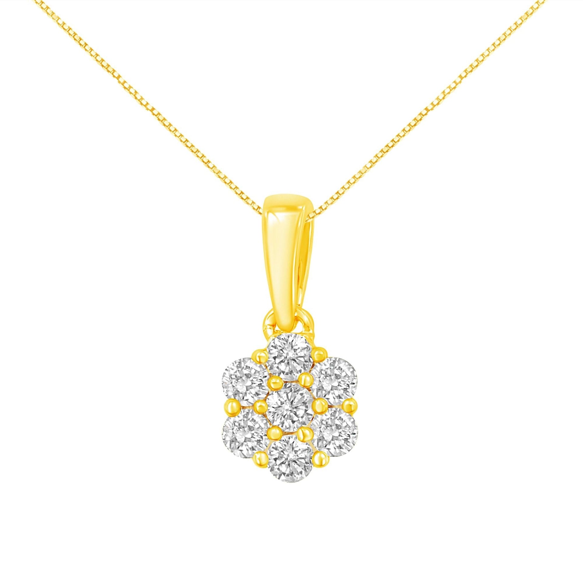 14K Yellow Gold 1/2 Cttw Prong Set, Round-Cut 7 Stone Diamond Flower 18' Pendant Necklace (J-K Color, VS1-VS2 Clarity)