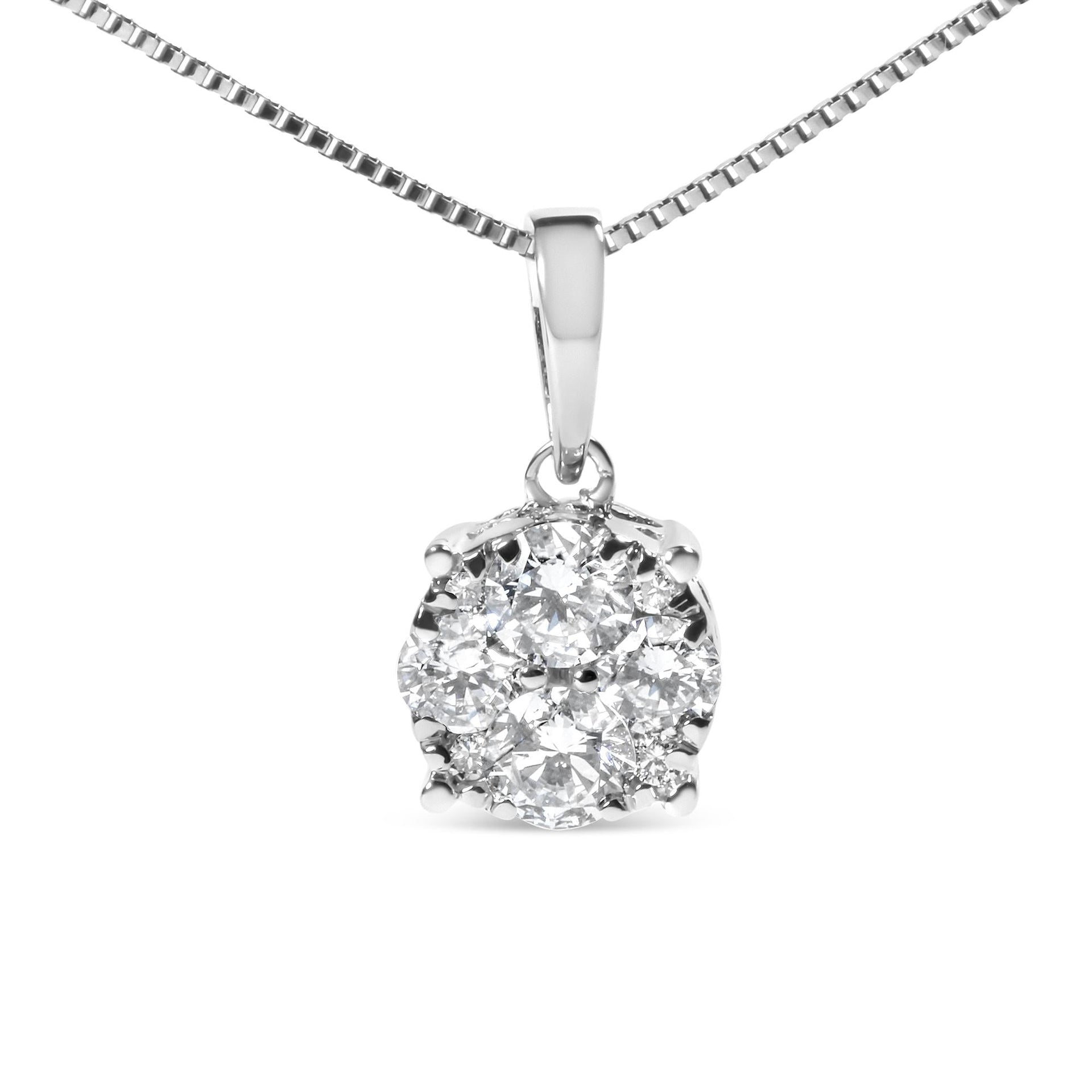 14k White Gold 1/2 Cttw Lab Grown Diamond Floral Cluster Pendant 18' Necklace (G-H Color, VS1-VS2 Clarity)