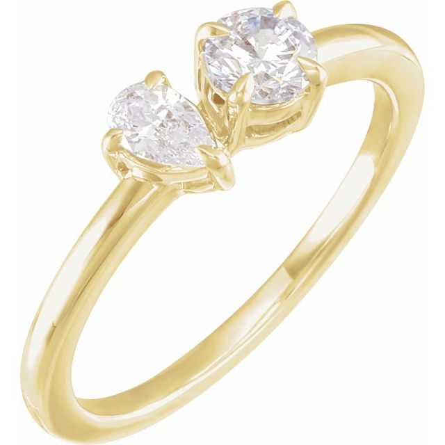 5.8Ct Pear-Cut Lab-grown Diamond Ring in 14K Yellow Gold