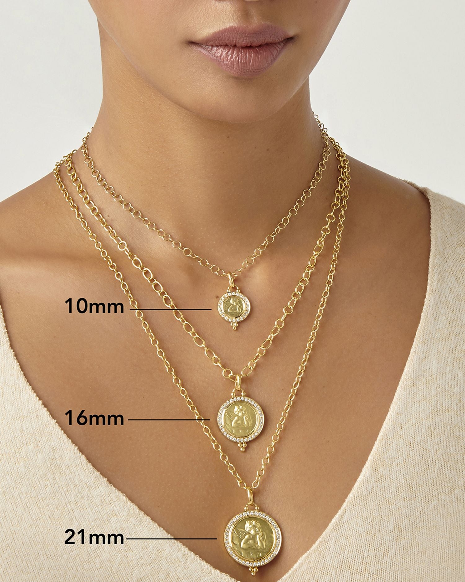 18K Gold 21mm Angel Pendant with Diamond Pavé