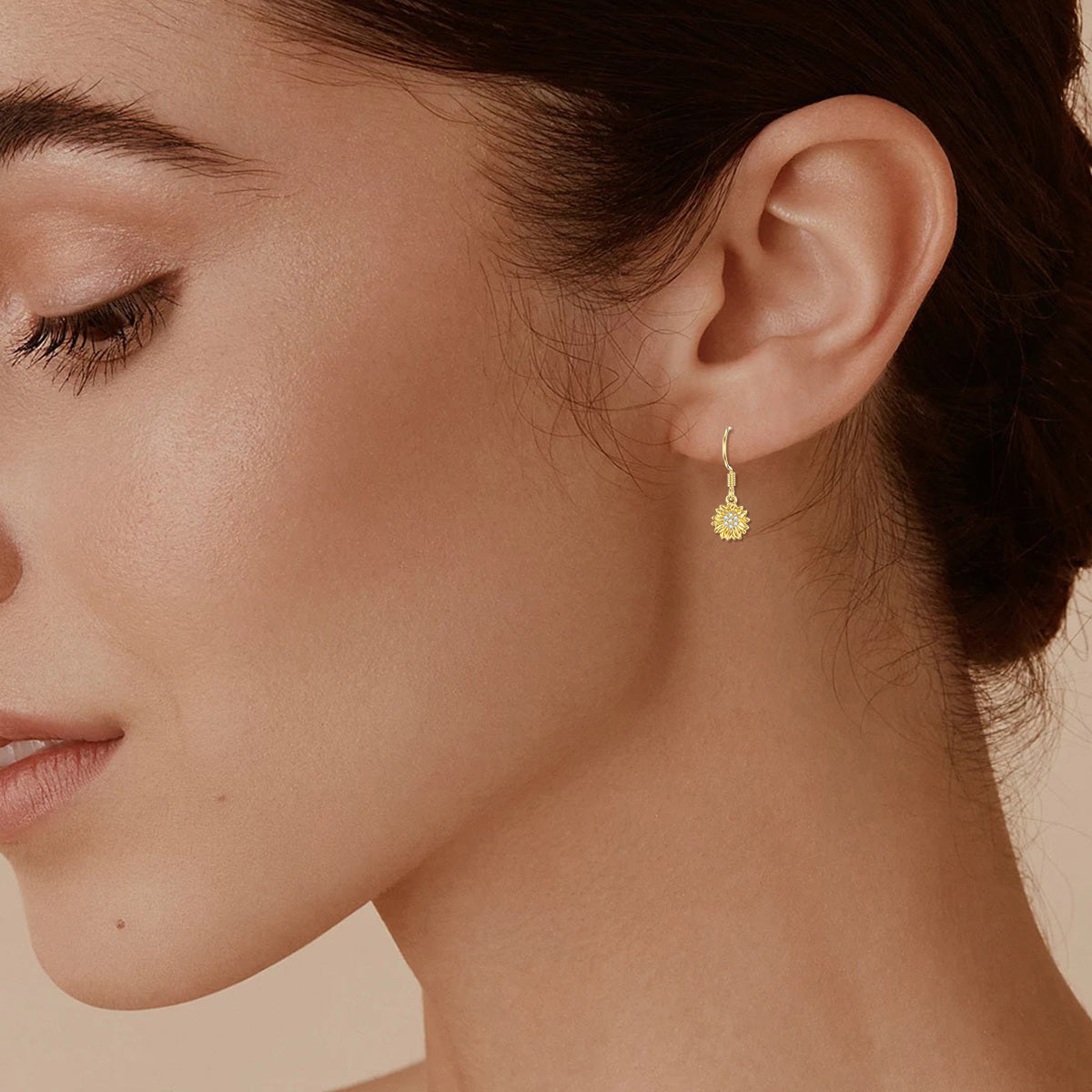 10K Gold Cubic Zirconia Chrysanthemum Drop Earrings
