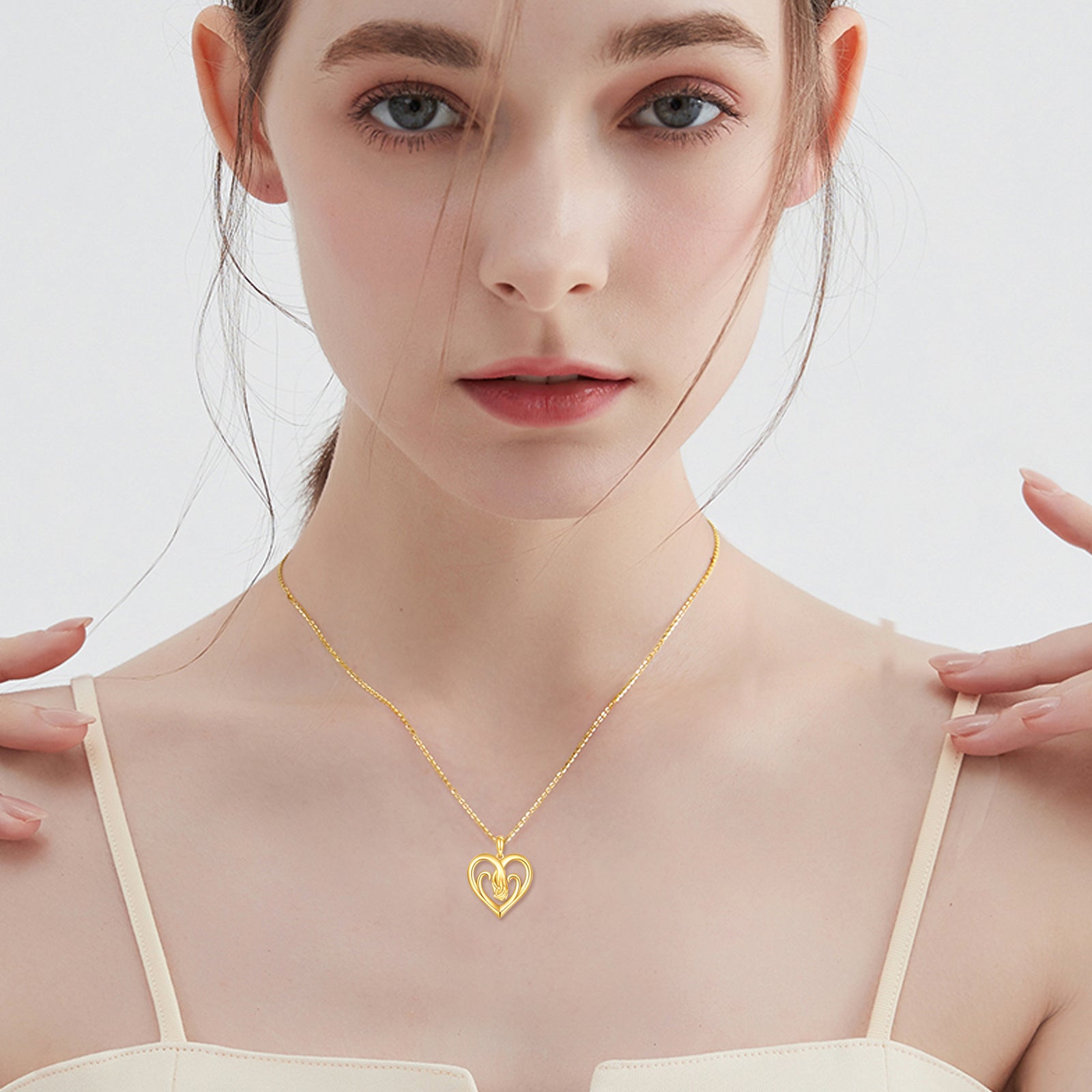 10K Gold Interlocking Hearts & Hold Hands Pendant Necklace For Mother