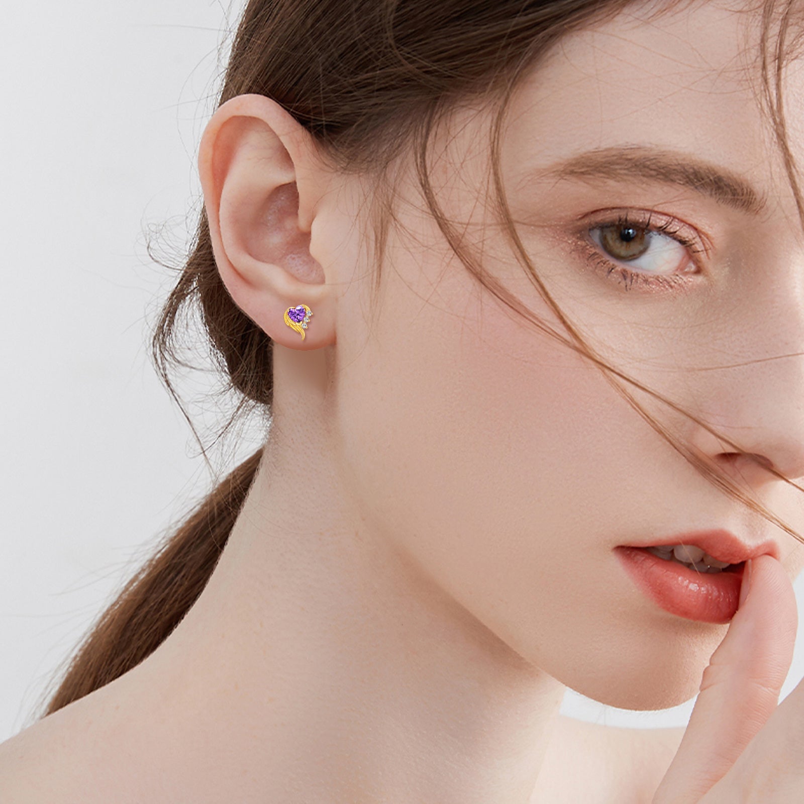 10K Gold Zircon Heart Drop Earrings