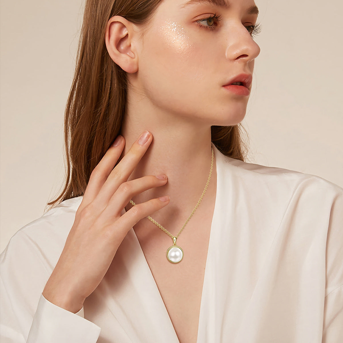 10K Gold Pearl Bead Pendant Necklace