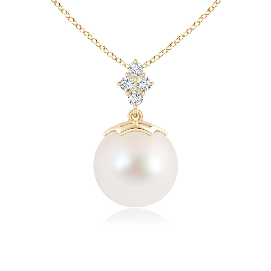 Freshwater Pearl Pendant with Diamond Cluster