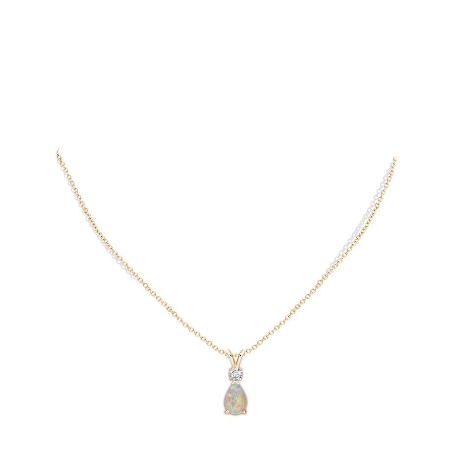 Prong-Set Opal Teardrop V-Bale Pendant with Diamond