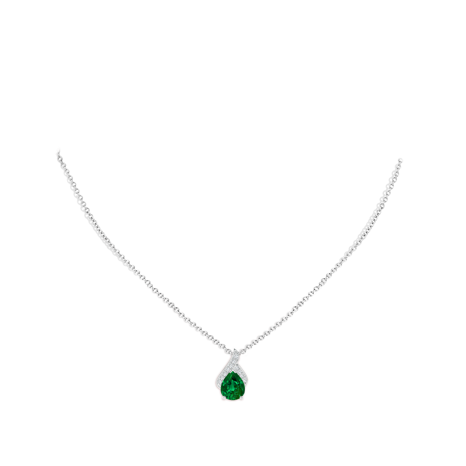 Lab-Grown Solitaire Pear-Shaped Emerald Flame Pendant