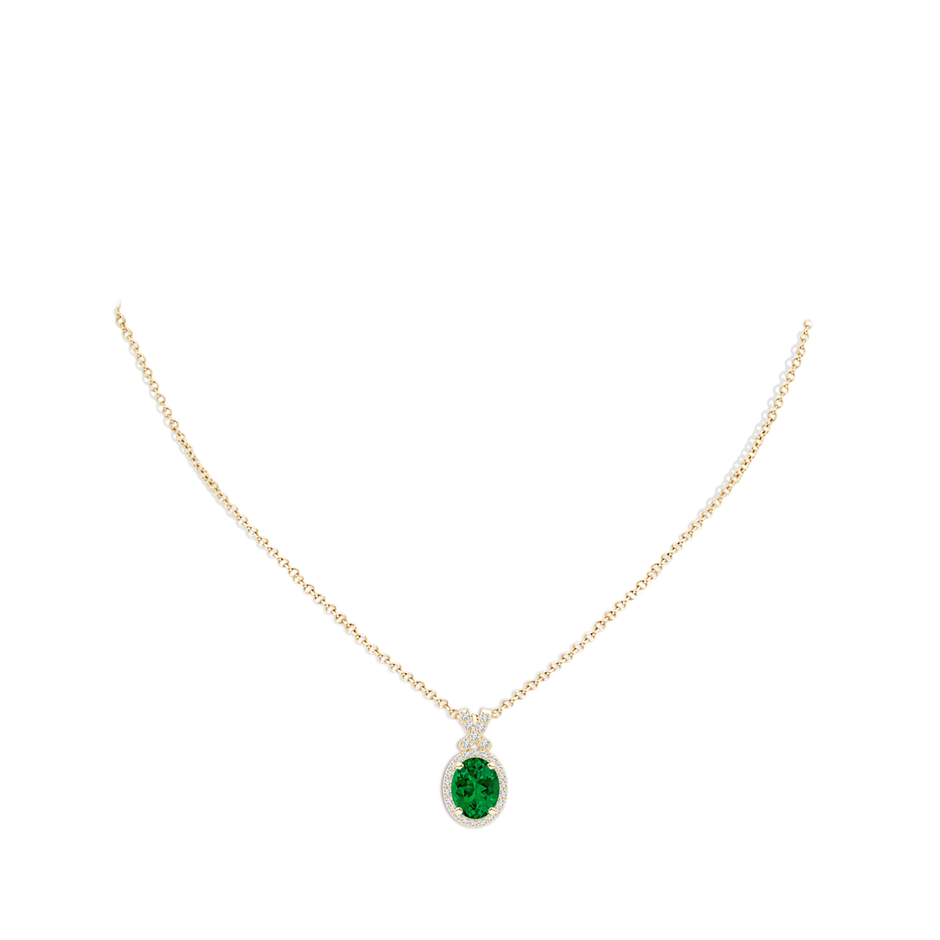 Lab-Grown Vintage Style Emerald Pendant with Lab Diamond Halo