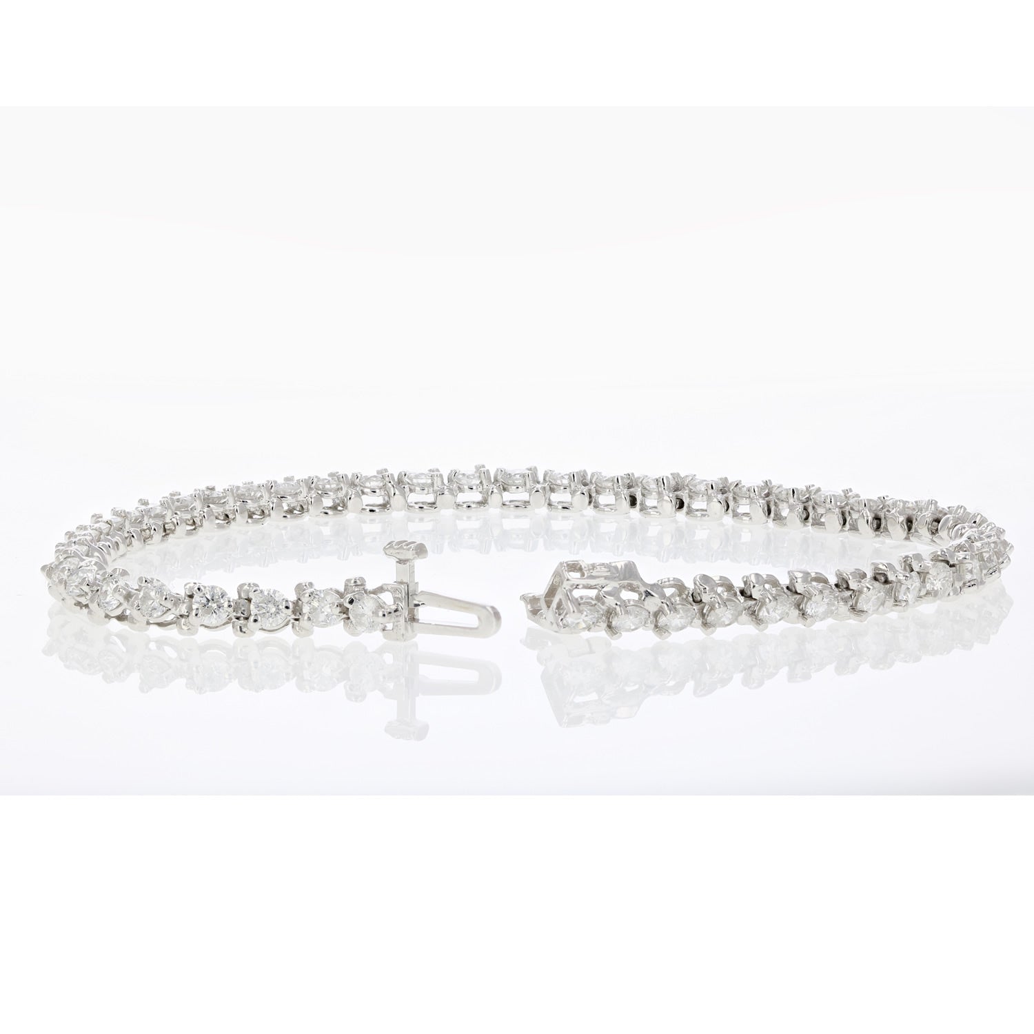 3 cttw SI2-I1 Diamond Bracelet 10K White Gold 3 Prong Classic Round 7 Inch
