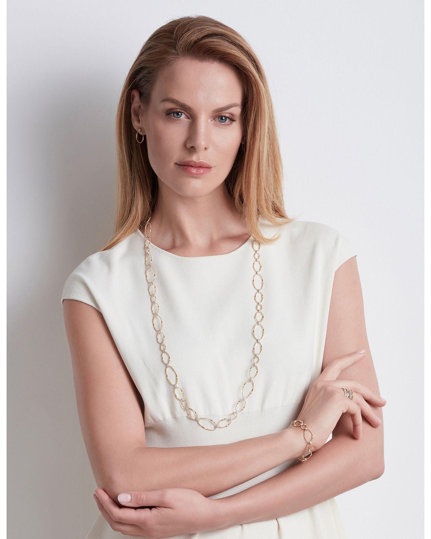 18K Yellow Gold Onde Diamond Station Bracelet