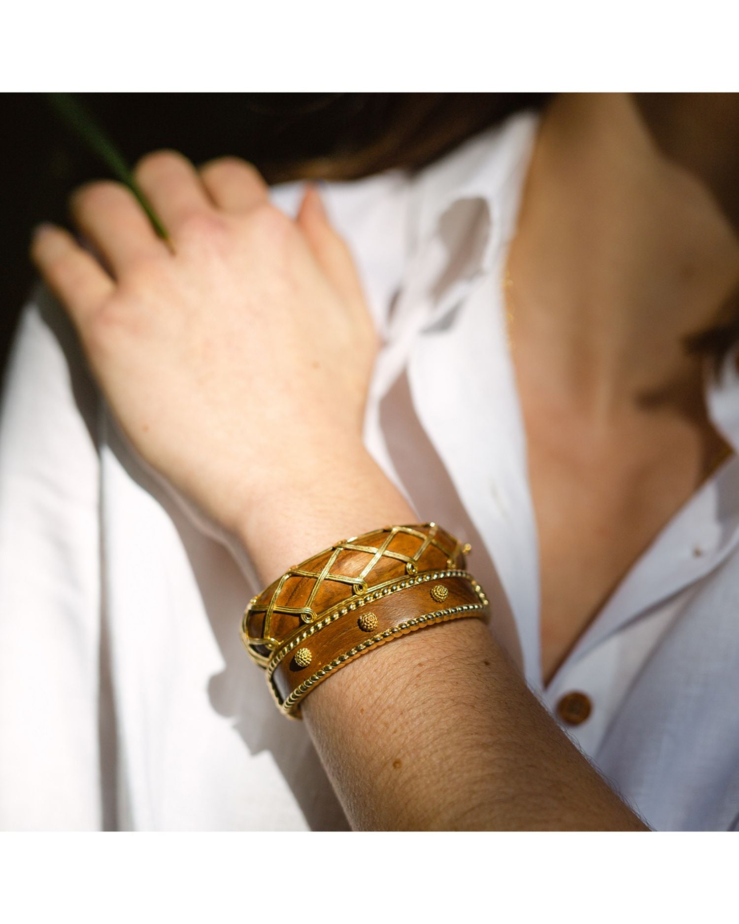 Berry Teak Bangle Bracelet in 18K Gold Plate