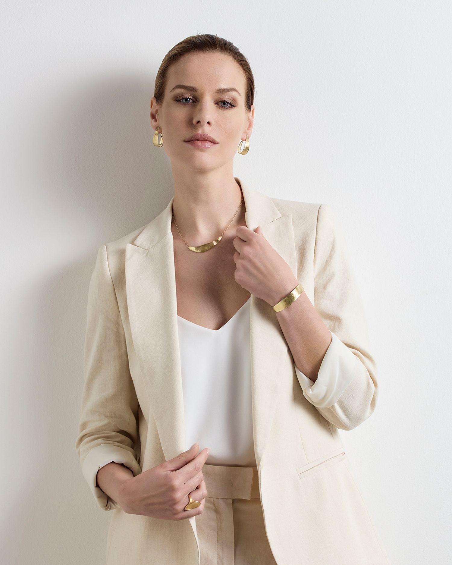 18K Yellow Gold Lunaria Bangle Bracelets