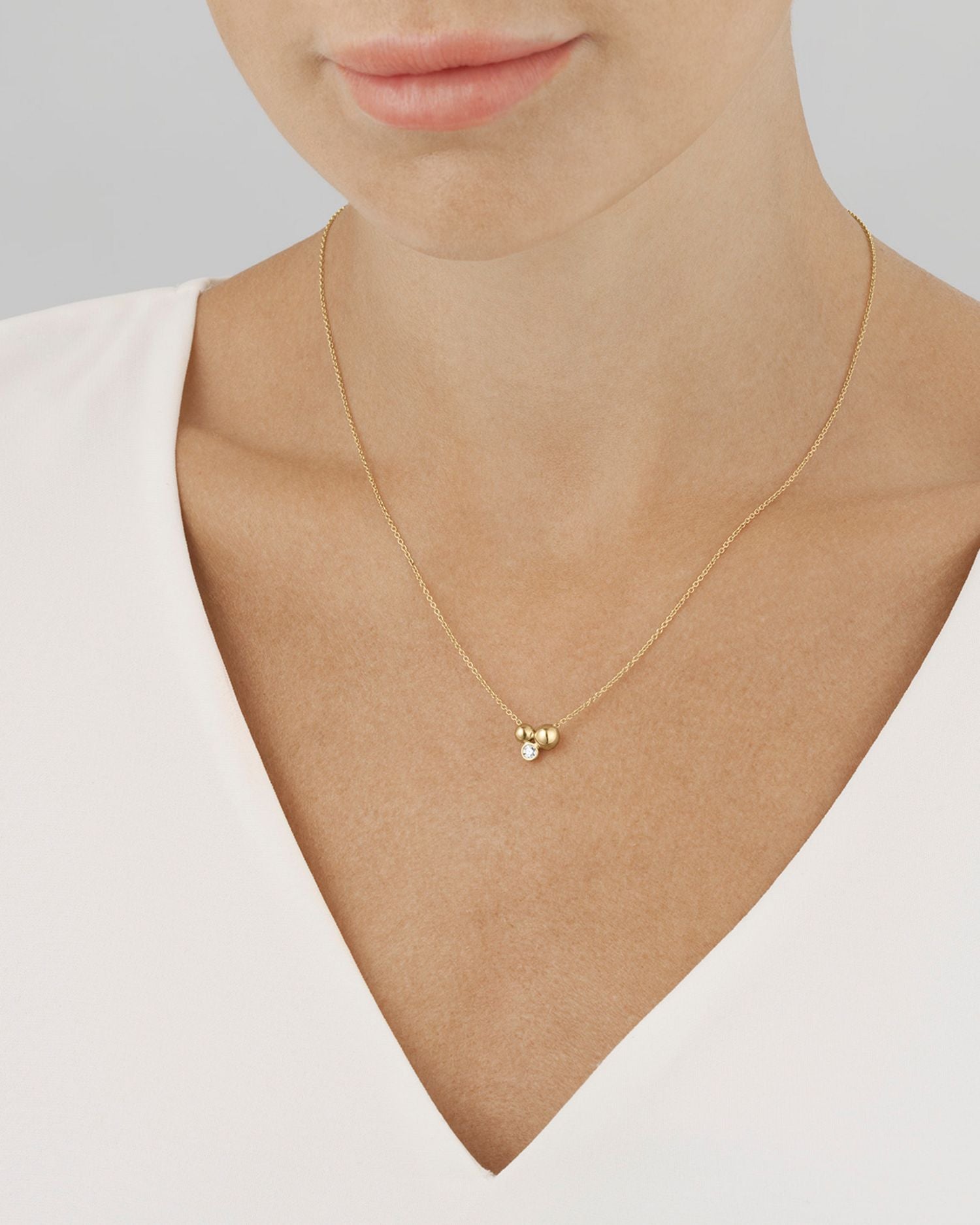 18K Yellow Gold Moonlight Grapes Diamond Grape Cluster Pendant Necklace, 17.72'