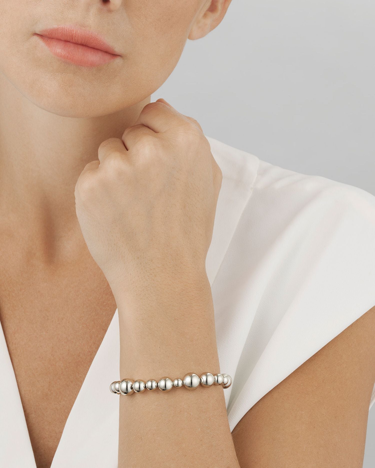 Sterling Silver Moonlight Grapes Multi Size Polished Ball Bolo Bracelet