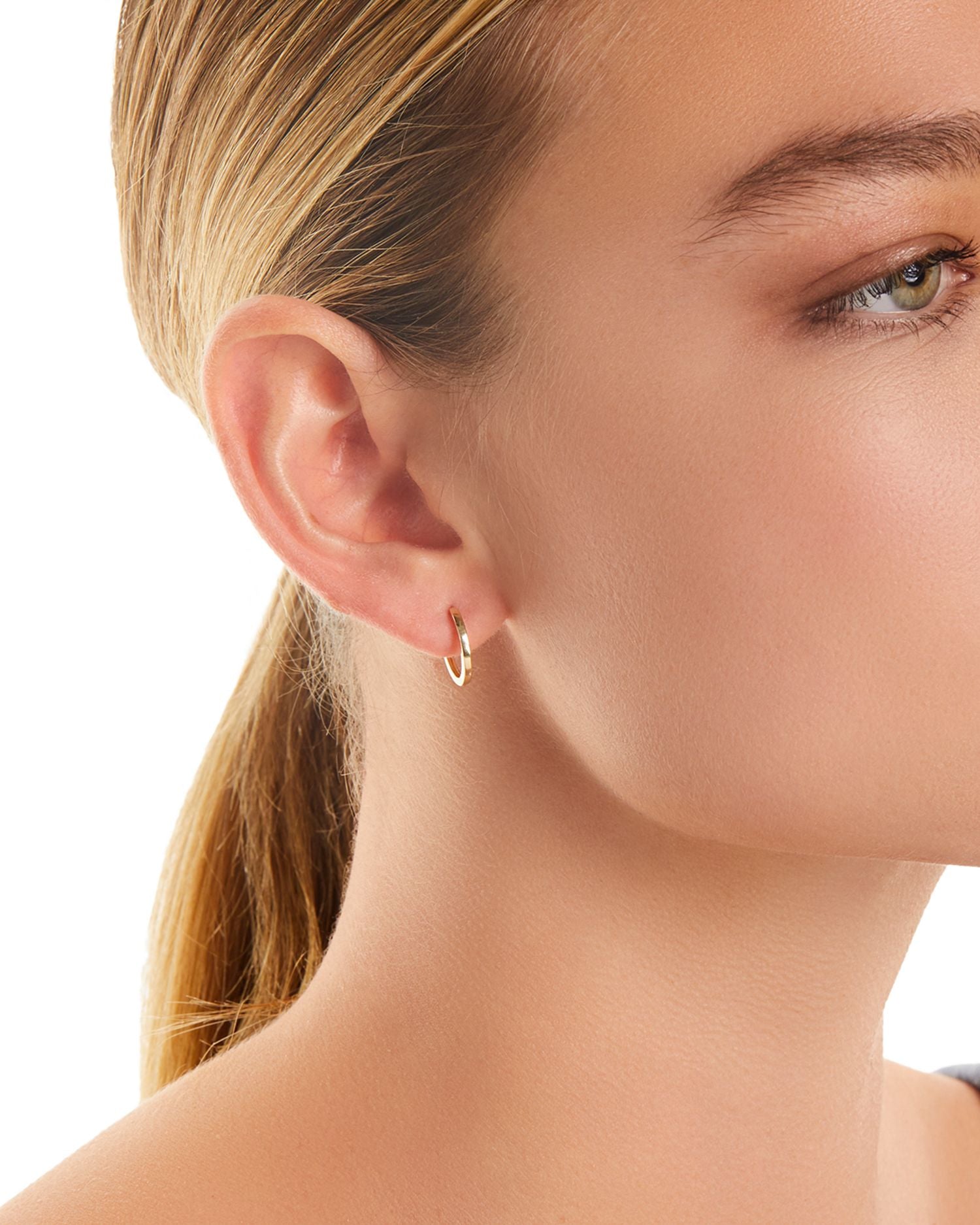 14K Yellow Gold Small Polished Huggie Hoop Earrings