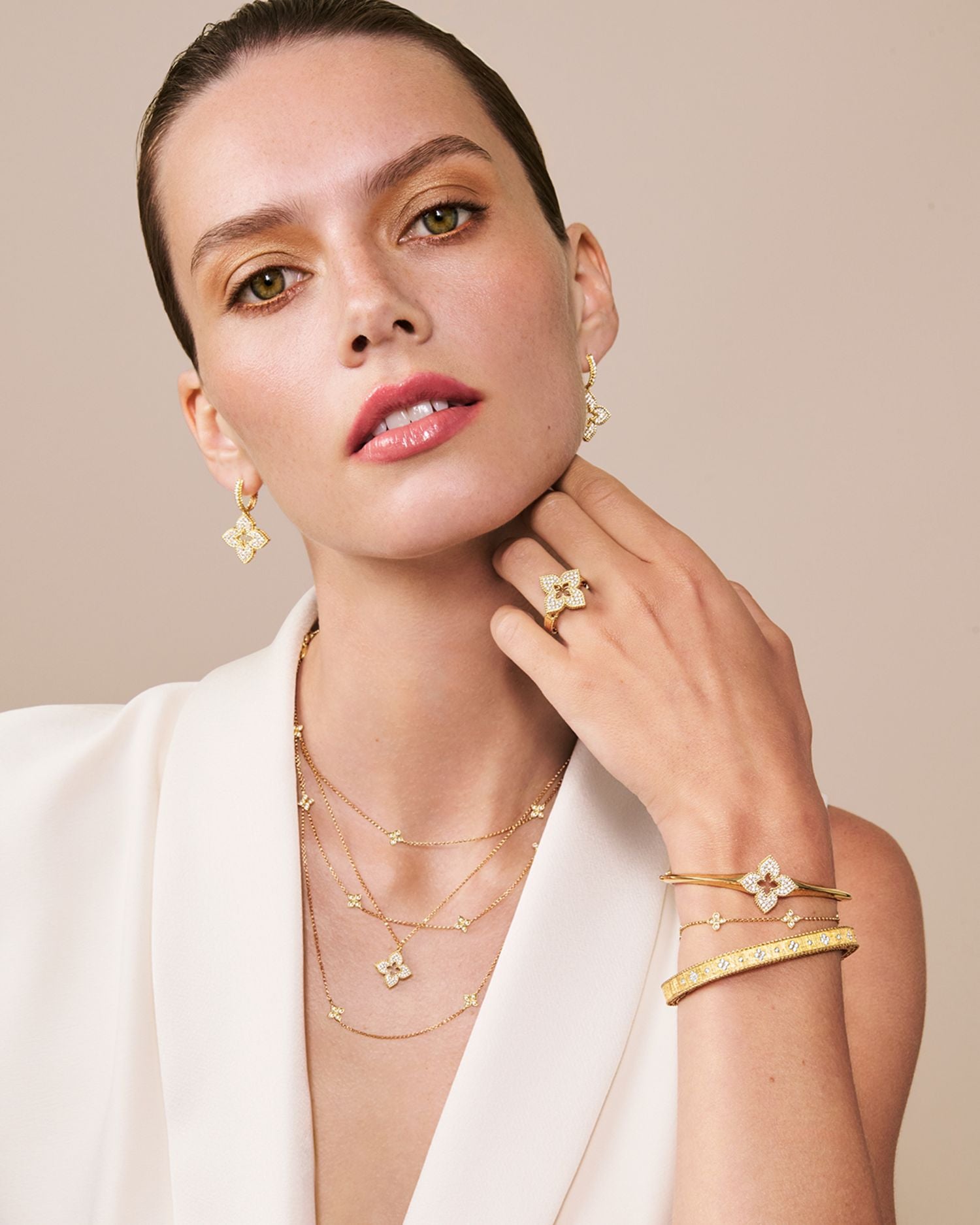 18K Yellow Gold Verona Love by the Inch 5 Station Flower Diamond Necklace, 17'