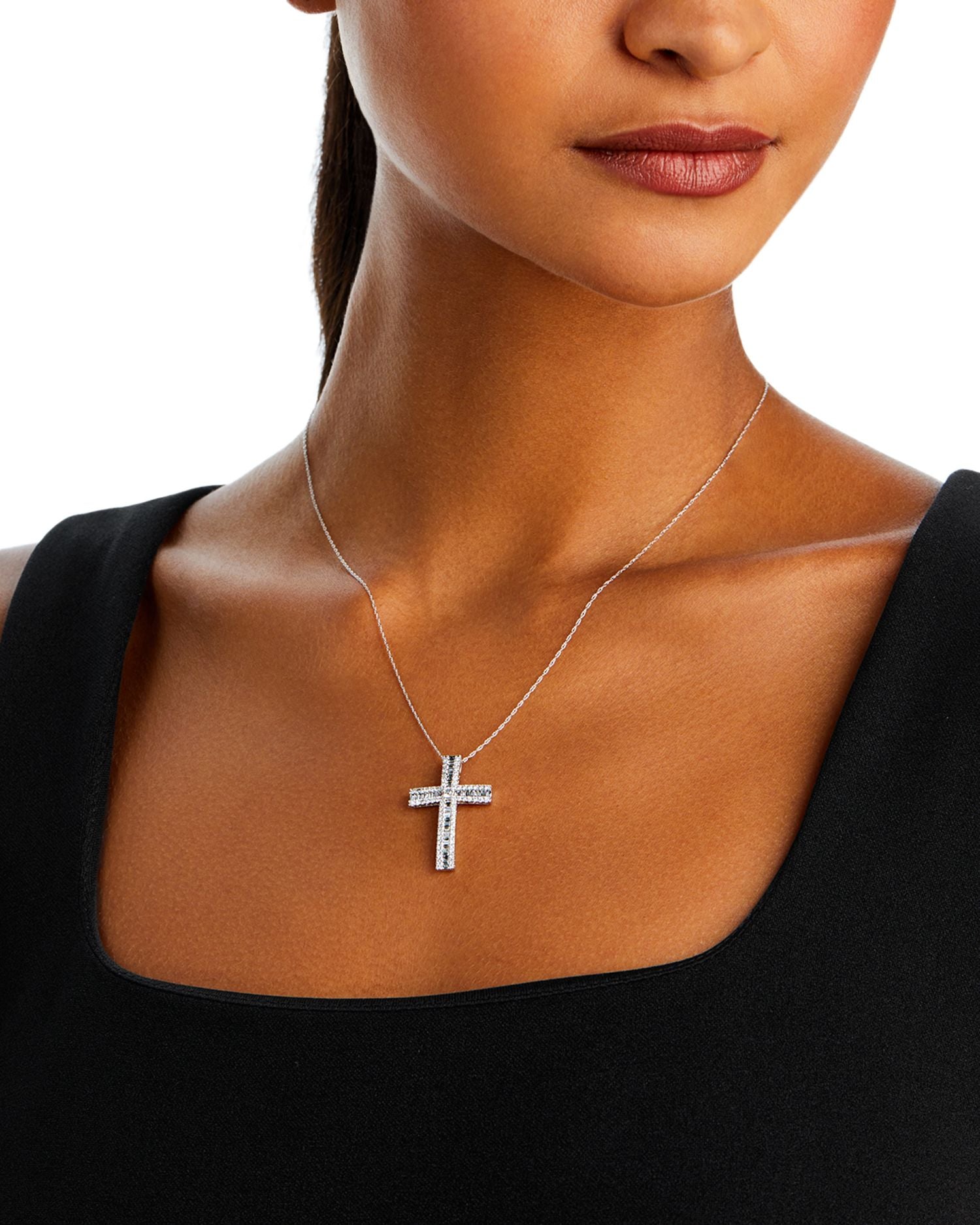 Diamond Cross Pendant Necklace in 14K White Gold, 1.0 ct.t.w.