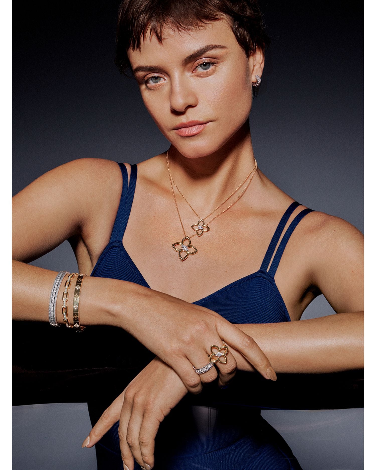 18K Yellow Gold Cialoma Diamond Flower Pendant Necklace, 17'