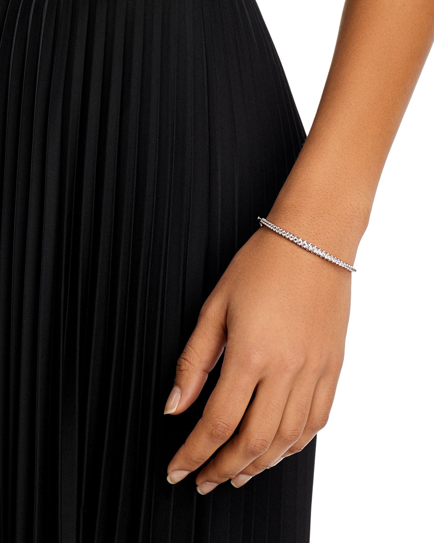 Diamond Graduated Bangle Bracelet in 14K White Gold, 2.0 ct. t.w.