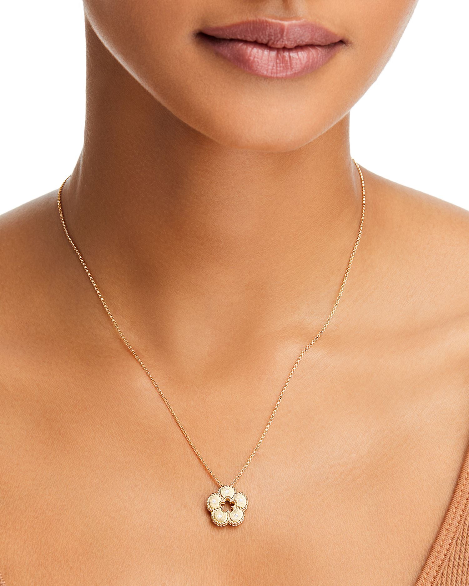 18K Yellow Gold Daisy Diamond Flower Pendant Necklace, 16-18' - Exclusive