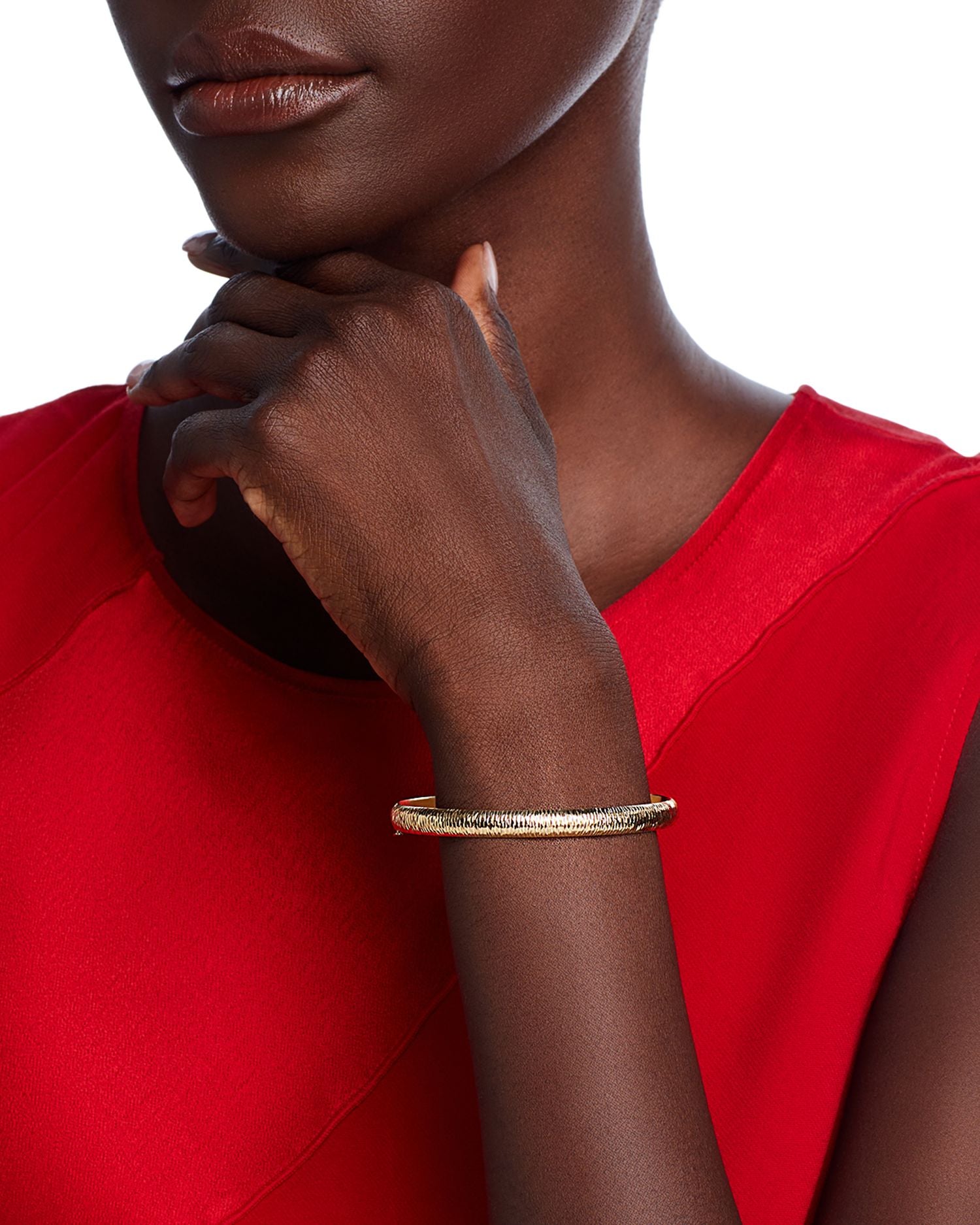 Bark Finish Bangle Bracelet in 14K Yellow Gold