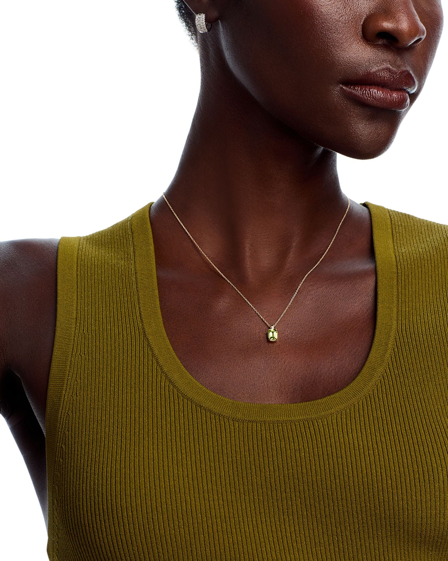 14K Yellow Gold Wicked Green Peridot Pendant Necklace, 16'