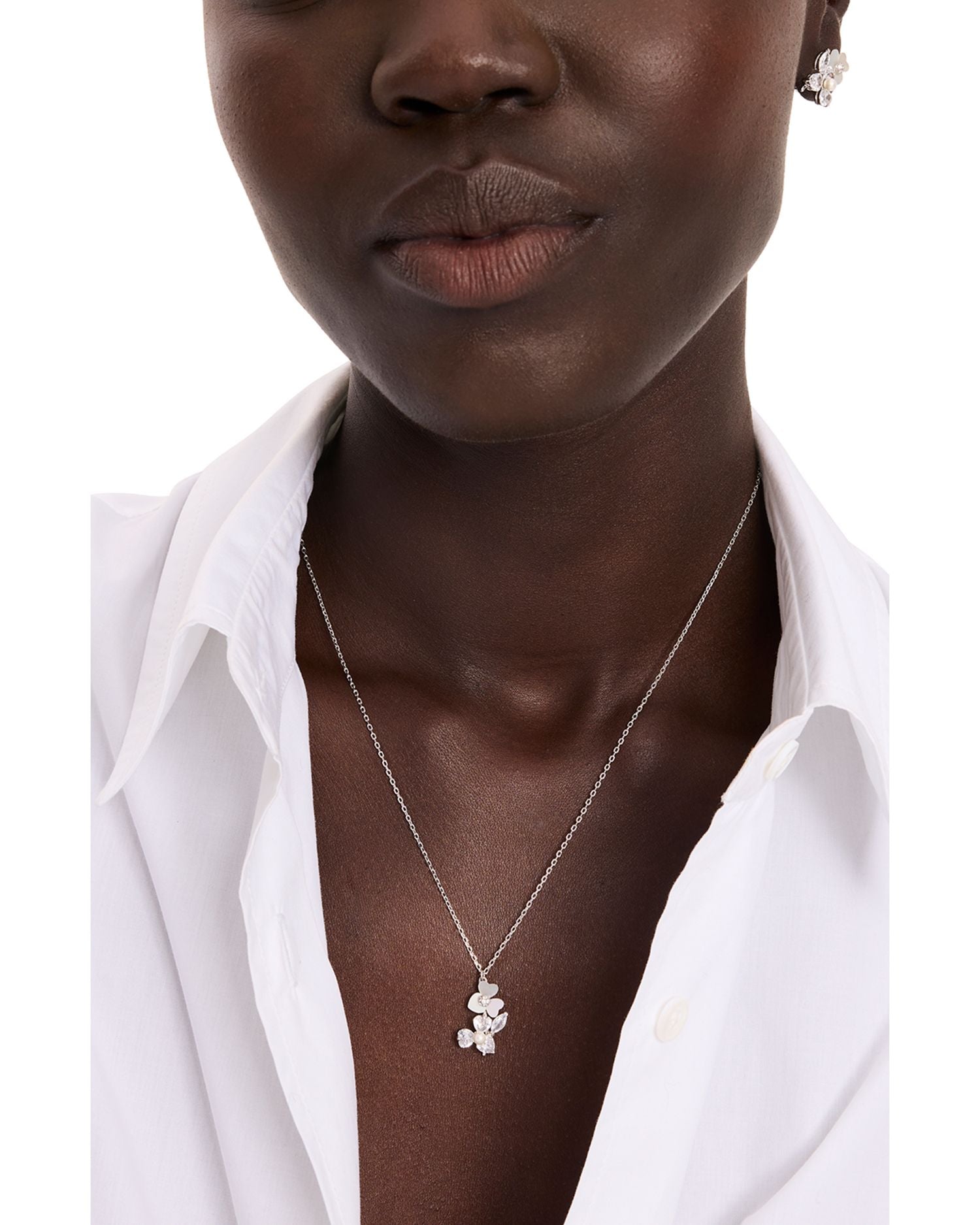Mixed Stone Flower Pendant Necklace in Silver Tone, 16'-19'