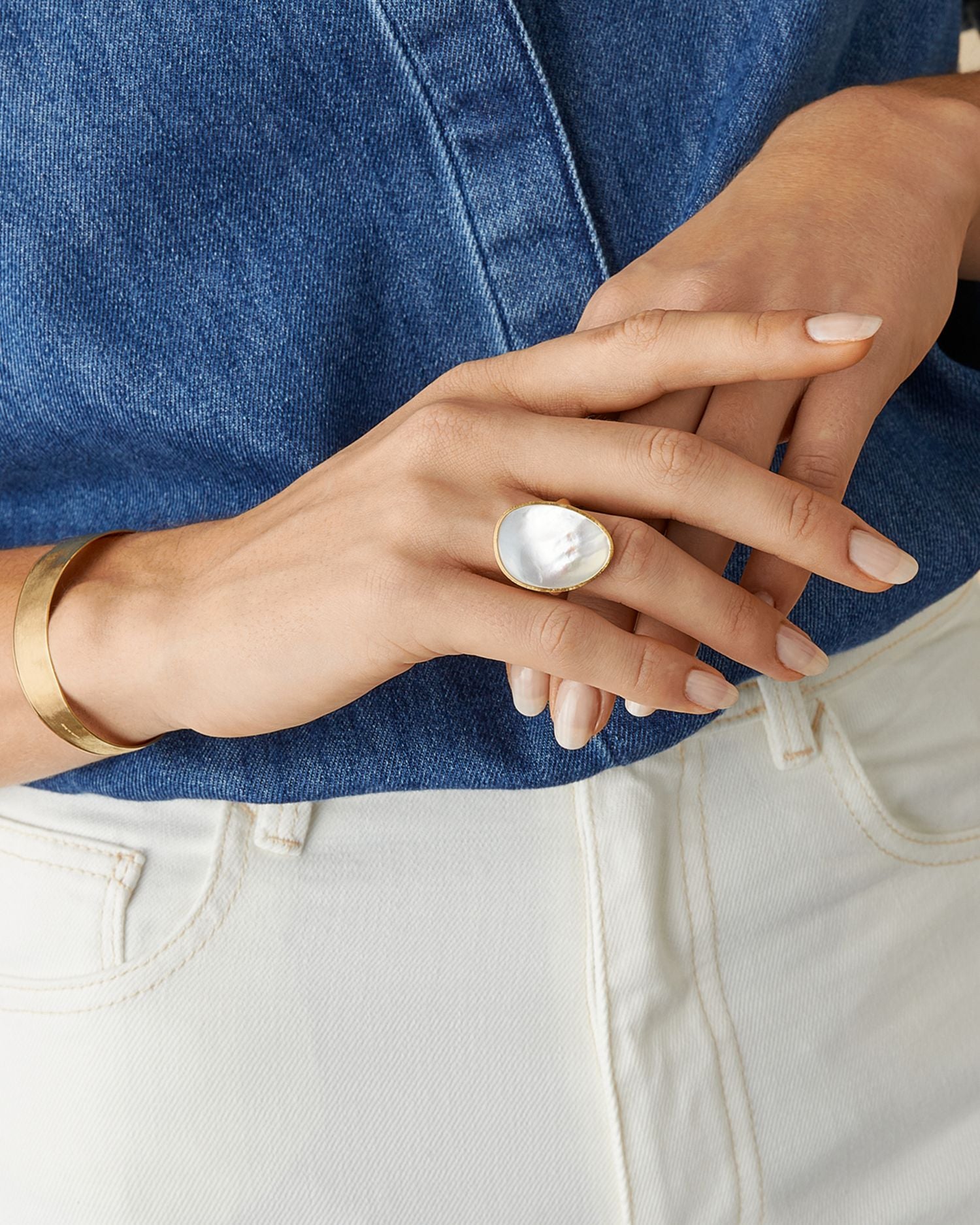 18K Yellow Gold Lunaria Mother of Pearl Ring