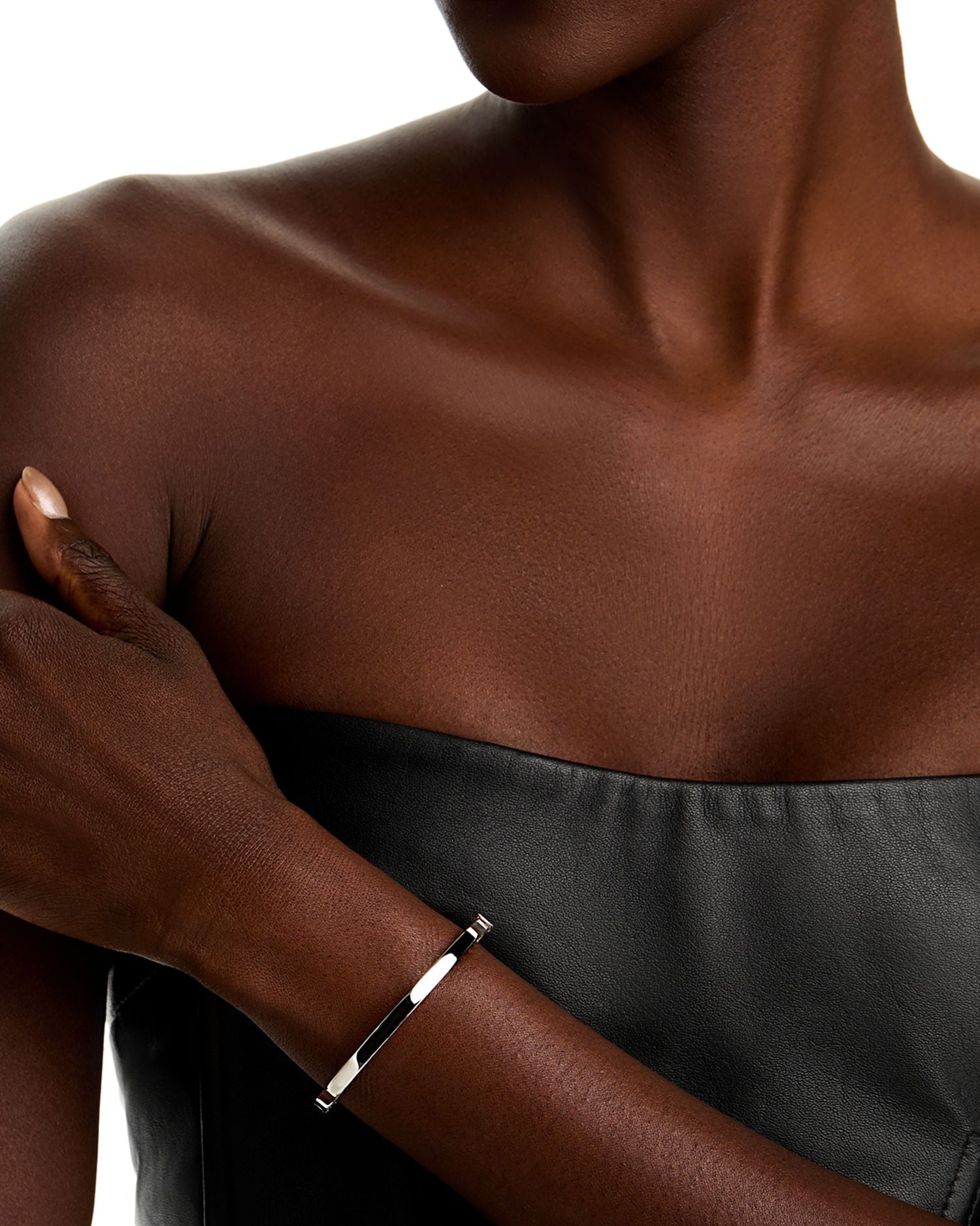 18K White Gold Symphony Bangle Bracelet