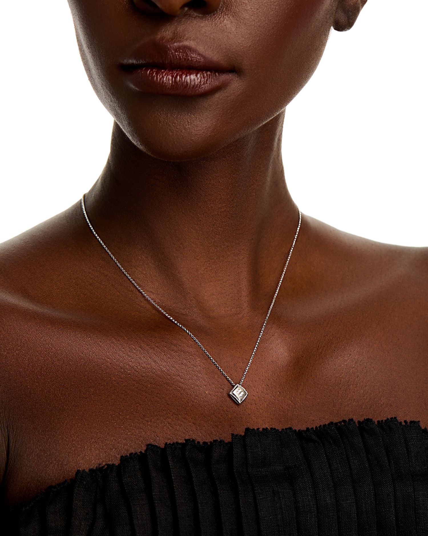 18K White Gold Diamond Palazzo Ducale Pendant Necklace, 16'