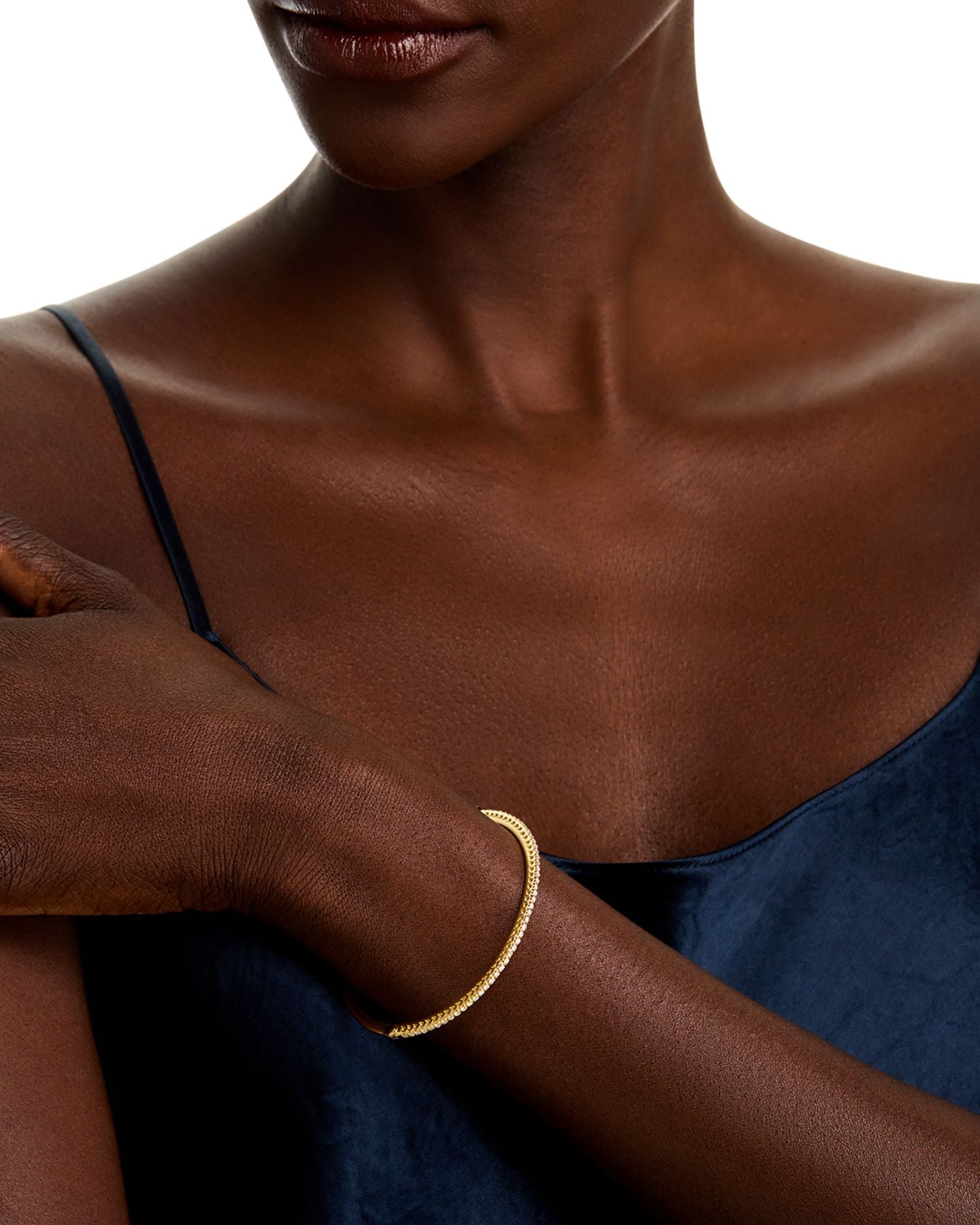 18K Yellow Gold Diamond Classic Diamond Bangle Bracelet