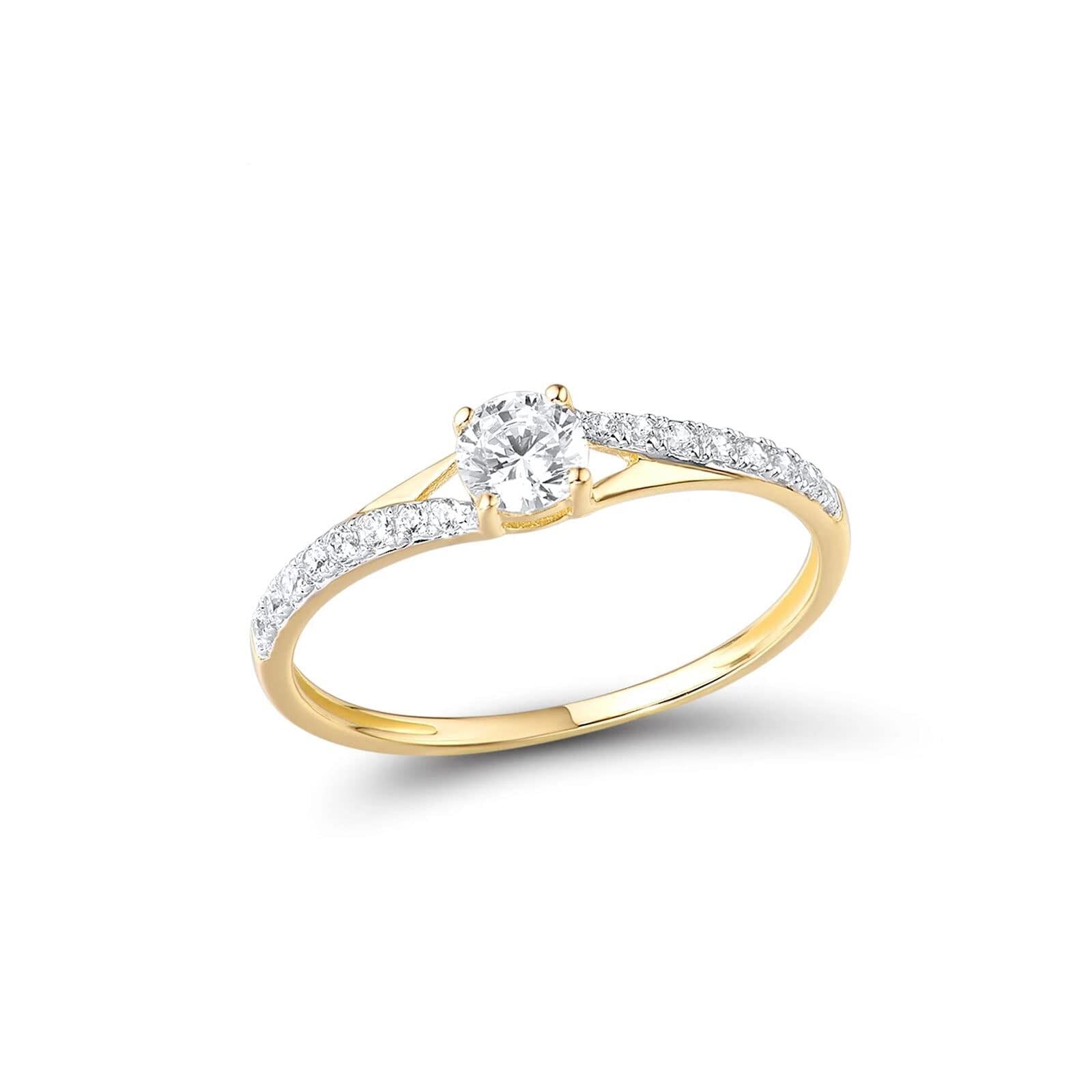 14K Gold Round Shaped Moissanite Wedding Ring
