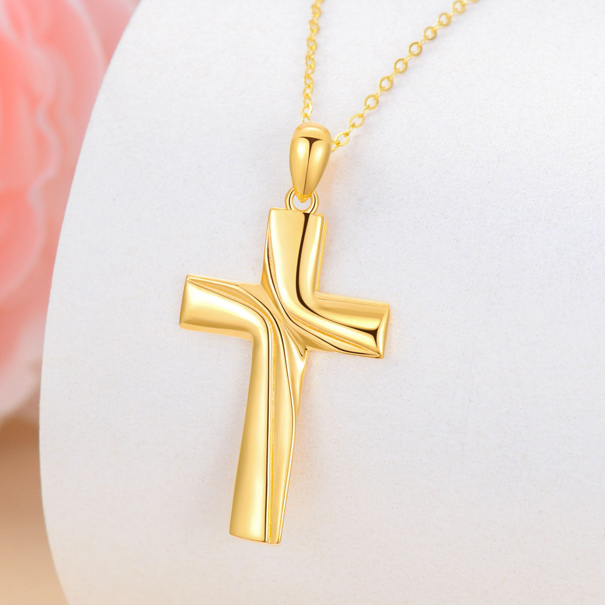 14K Gold Cross Pendant Necklace