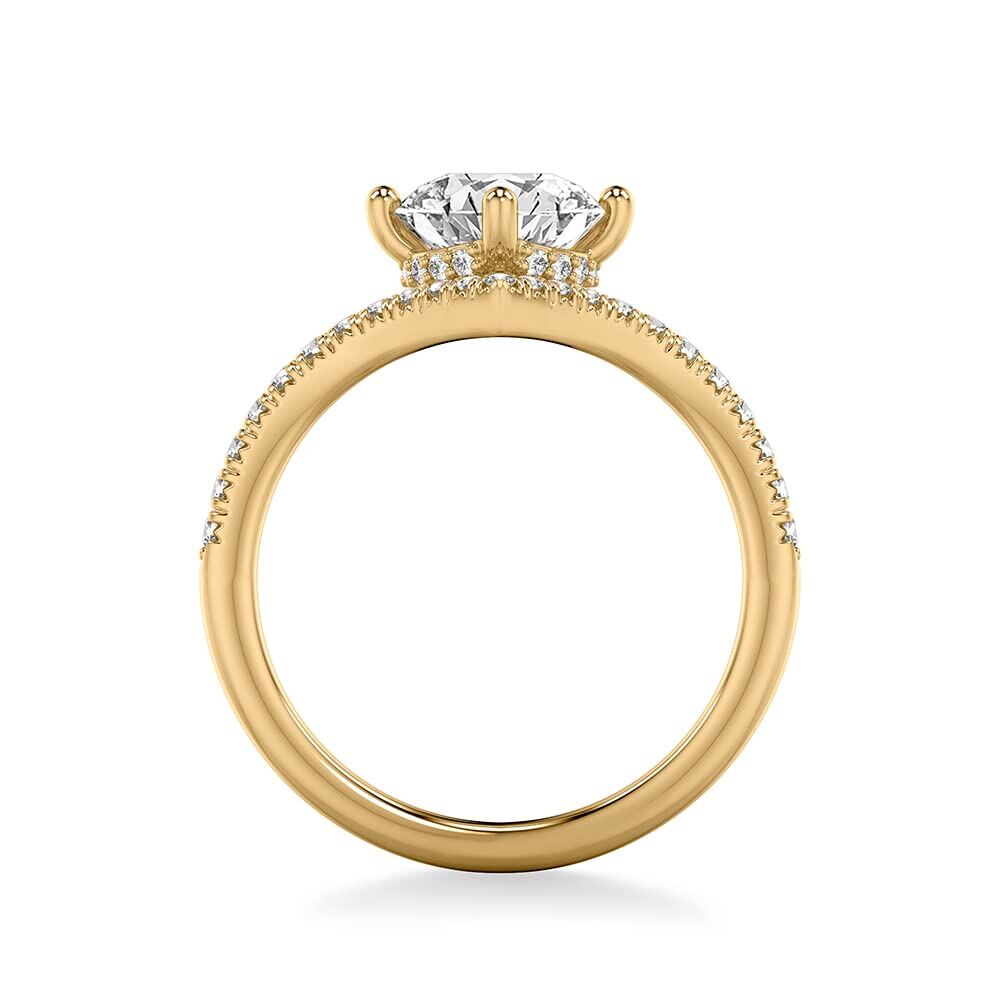 14K Gold Round Cut Moissanite Engagement Ring
