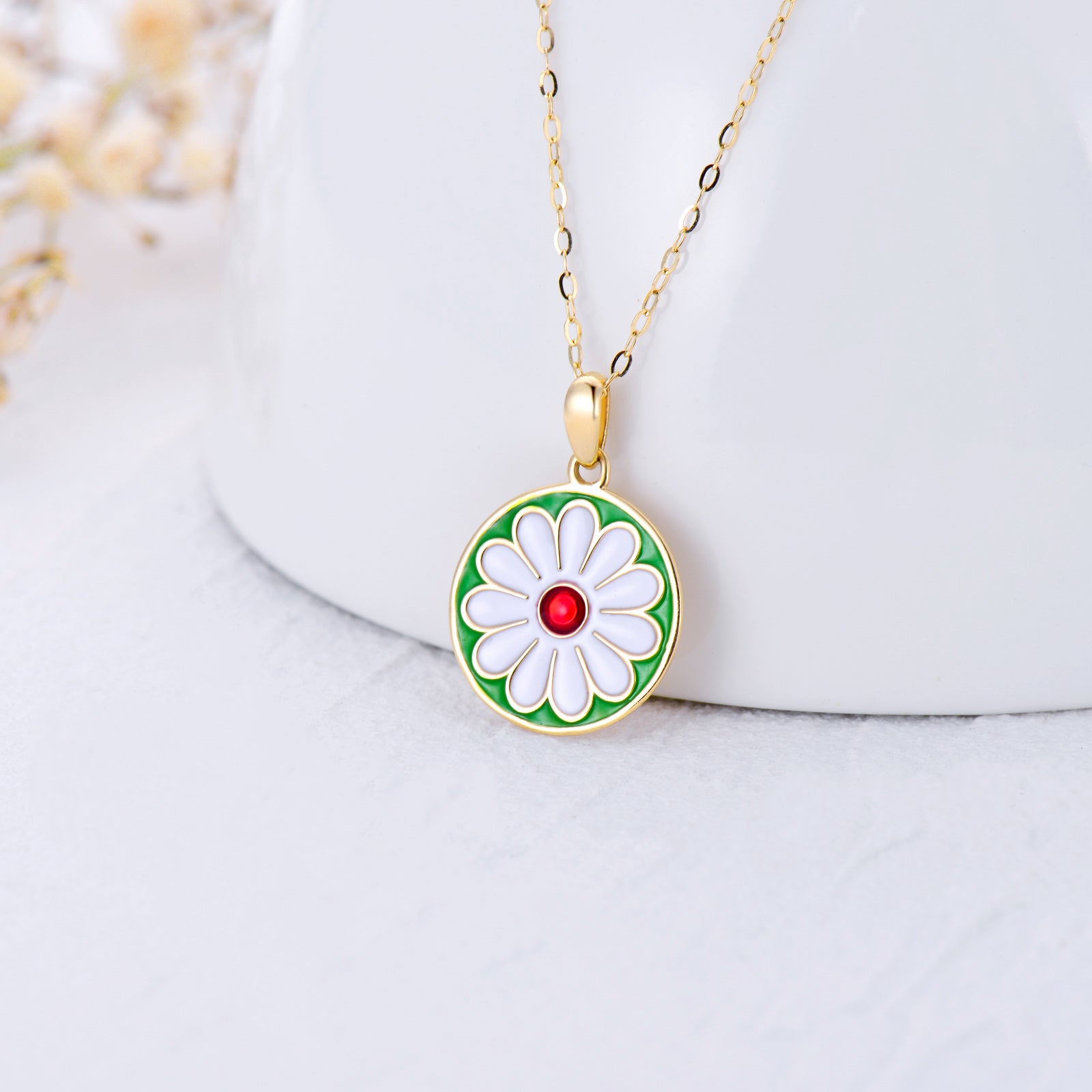 14K Gold Daisy Pendant Necklace