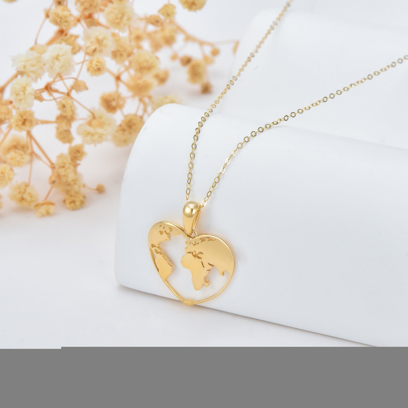 14K Gold Heart Map Pendant Necklace